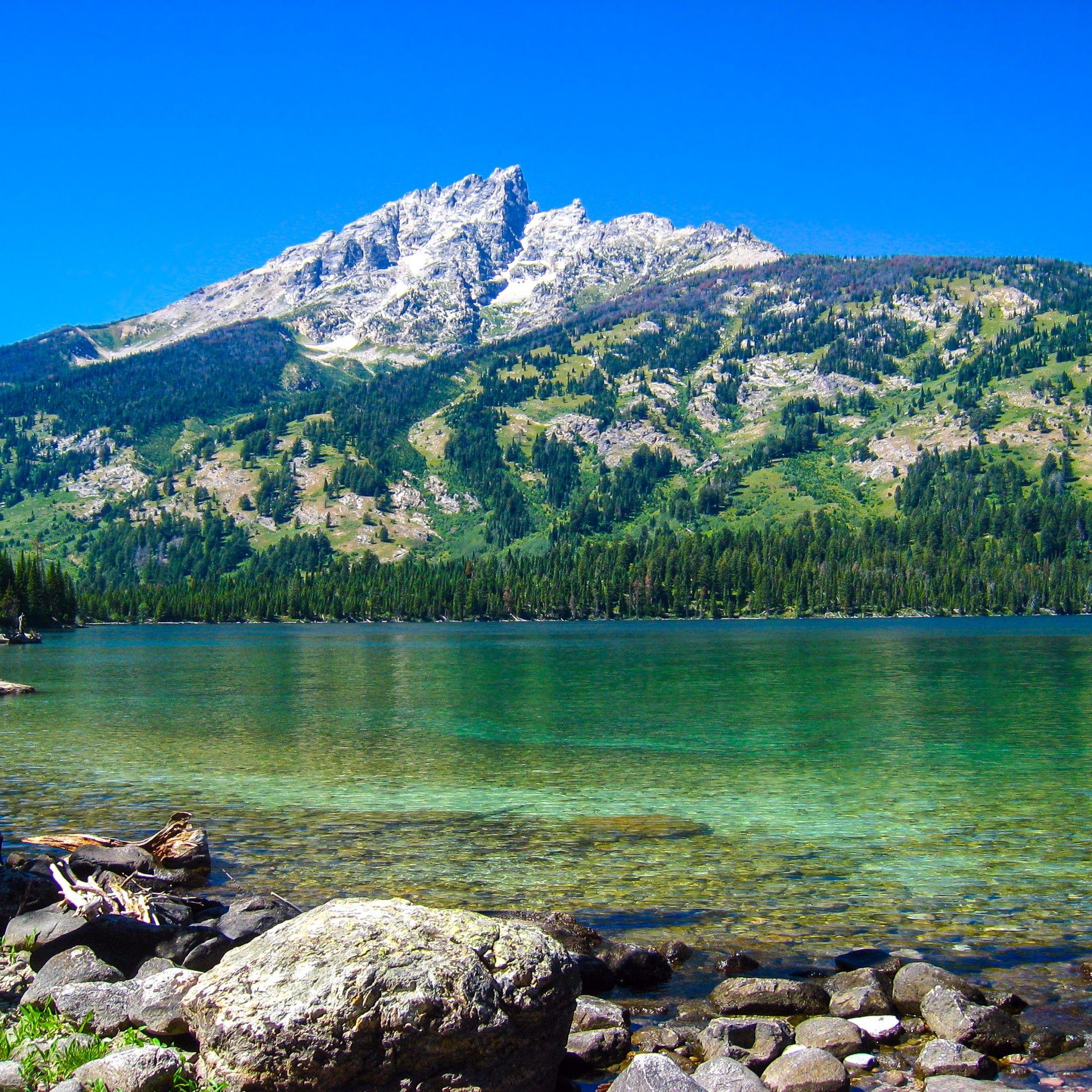2048x2048 Emerald Lake 4K Wallpaper, Grand Teton National Park, Wyoming, Blue Sky, Clear water, Rocks, Nature
