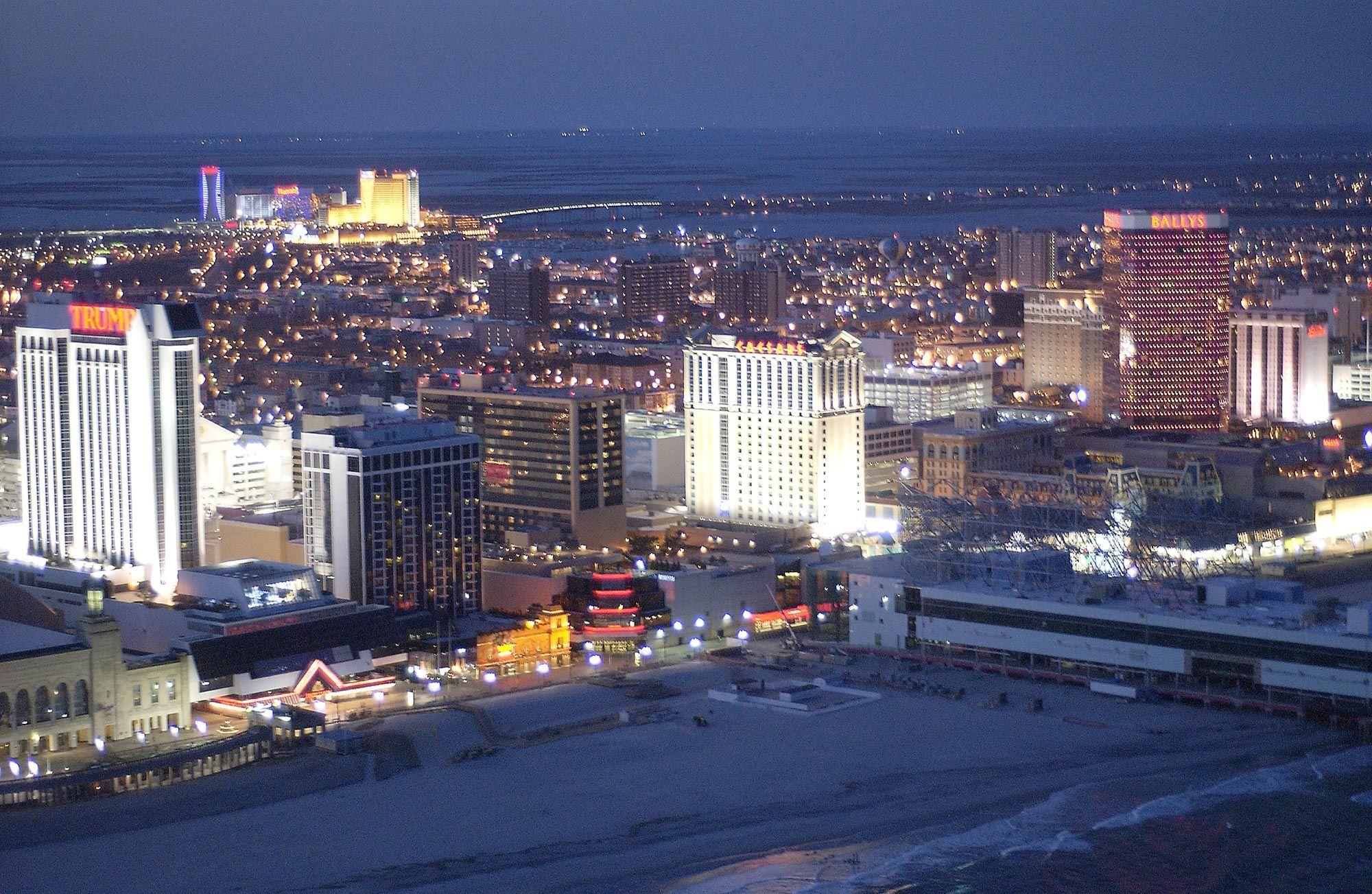 2000x1303 Atlantic City HD wallpaper