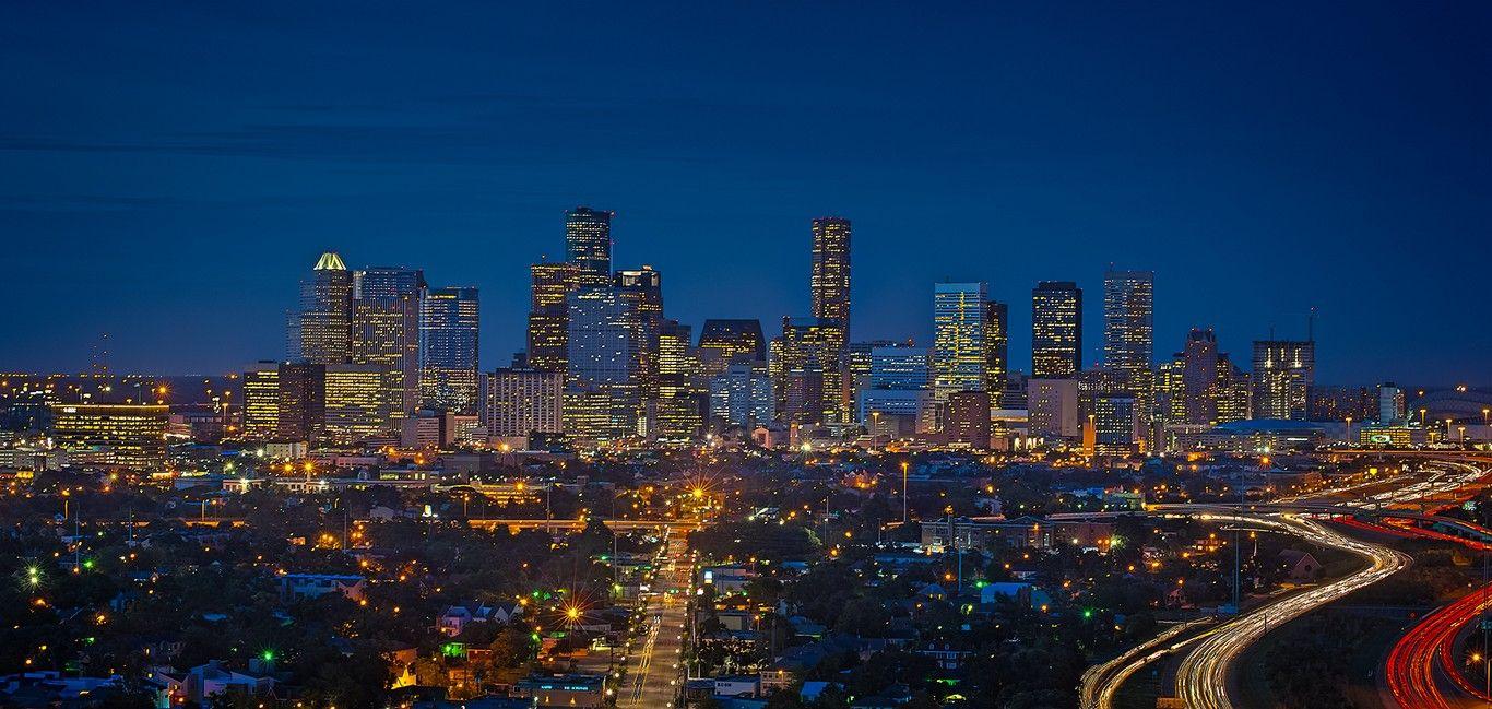 1366x649 houston night skyline picture, houston night skyline photo, houston night skyline pic
