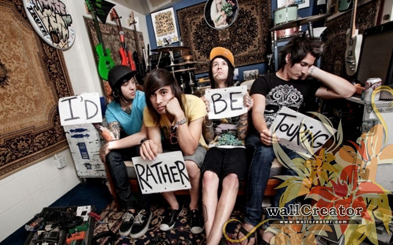 1280x800 Free download tags pierce the veil [1280x800] for your Desktop, Mobile & Tablet. Explore Pierce The Veil Wallpaper. Pierce The Veil Wallpaper, Veil Wallpaper, Pierce Fire Truck Wallpaper
