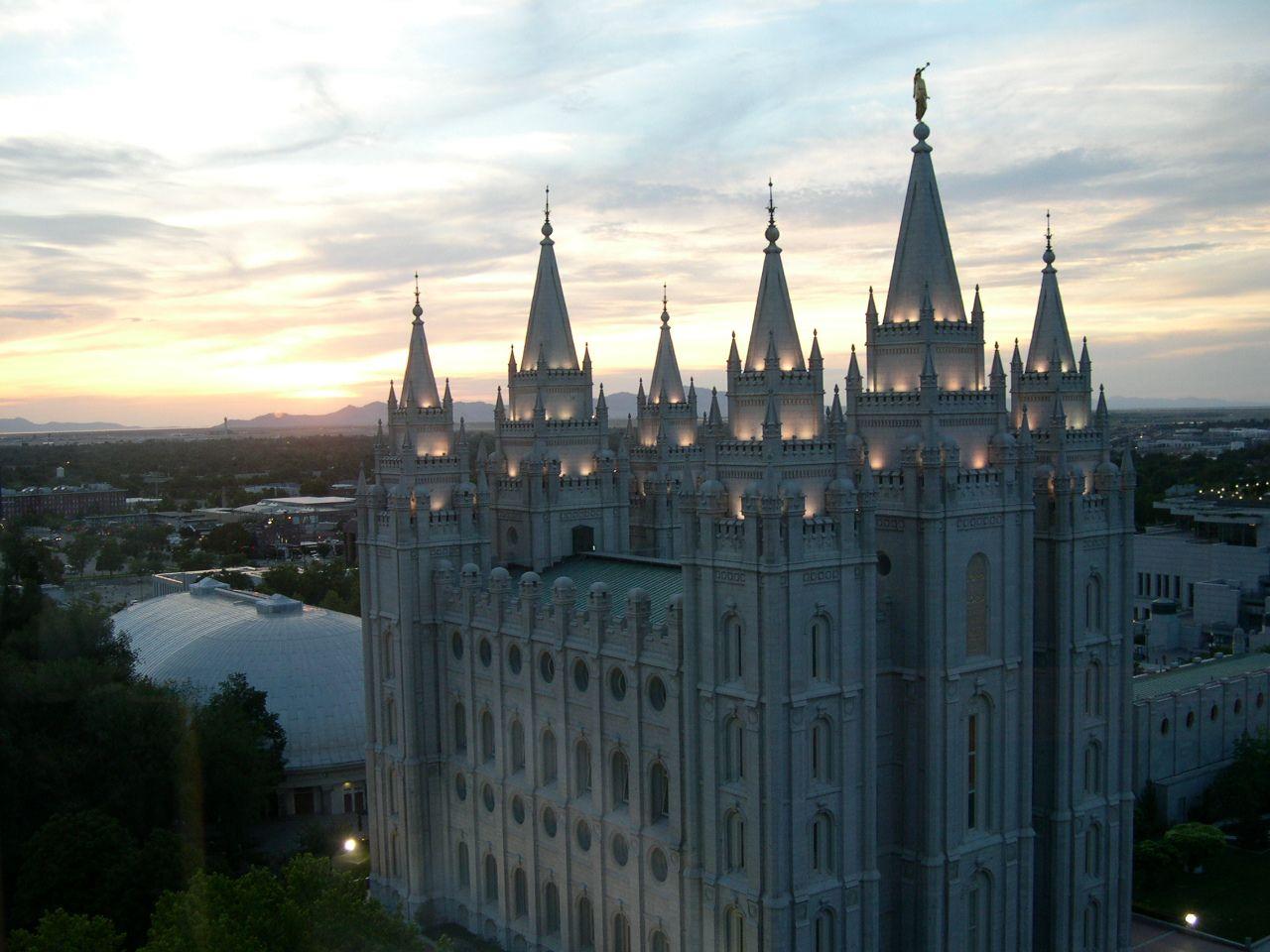 1280x960 Salt Lake City Lds Temple Desktop And Mobile Wallpaper Lake Temple HD Wallpaper