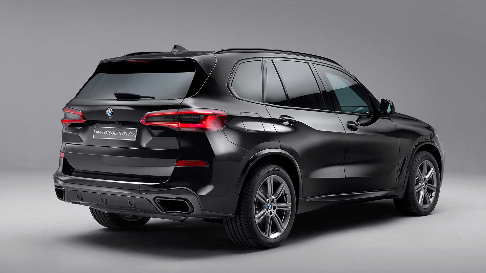 1920x1080 BMW X5 Protection VR6 (Armored Vehicle) Rear Three Quarter Wallpaper (3)