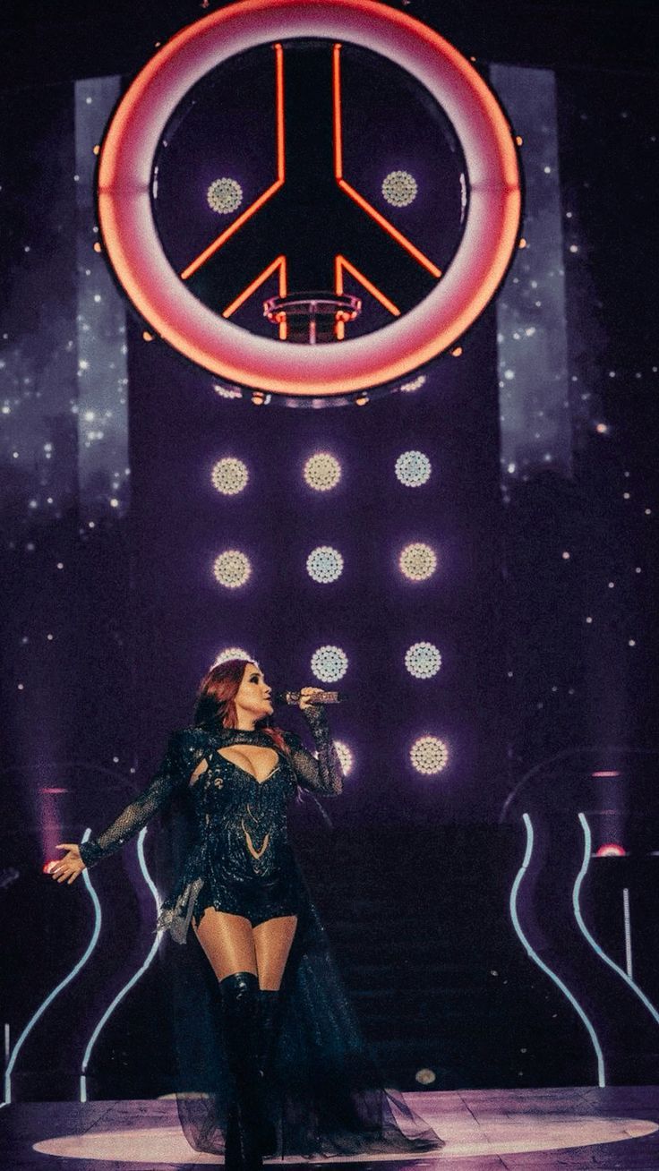 736x1308 Wallpaper Dulce Maria