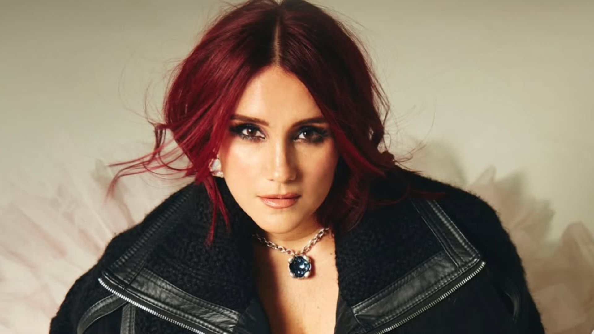 1920x1080 Dulce Maria chega aos 39 anos com talento e originalidade acompanhando gerações