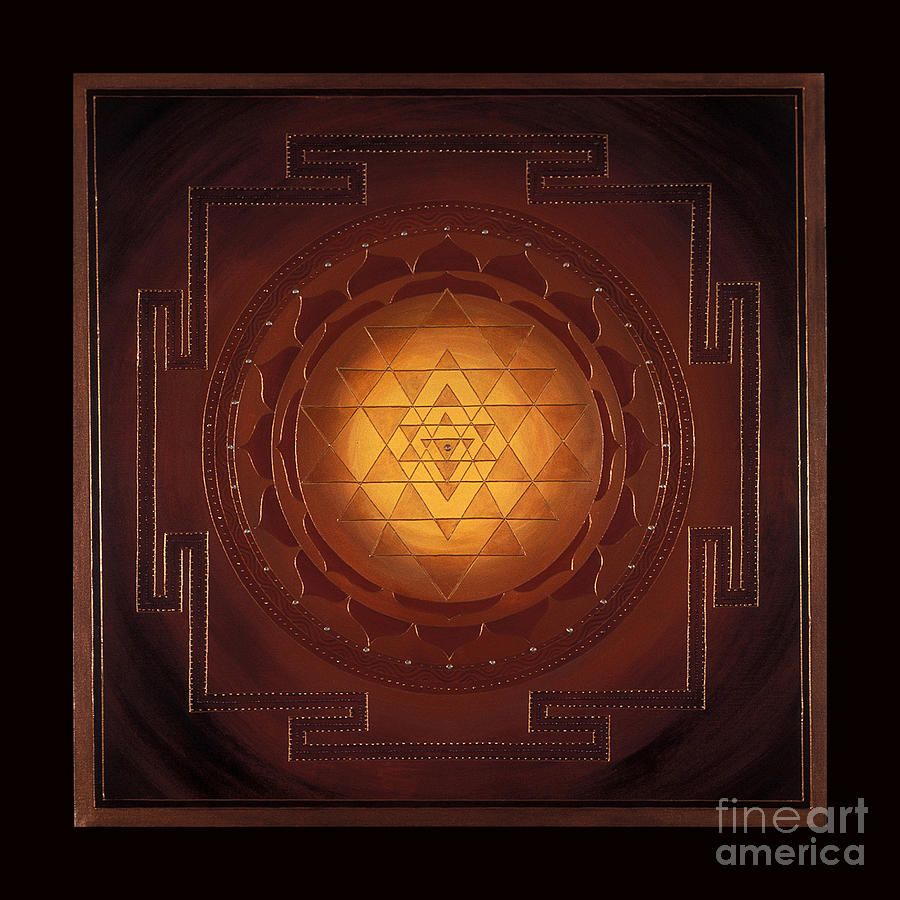 900x900 Golden Sri Yantra Painting