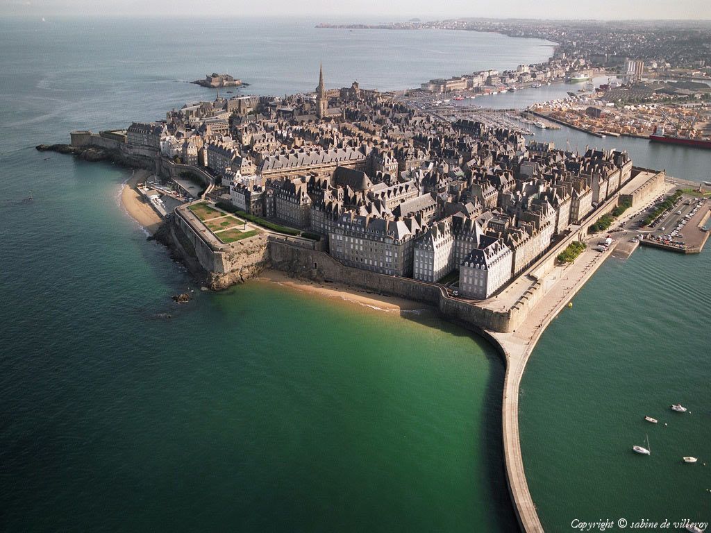1024x768 The Fortifications Of Saint Malo Di Val
