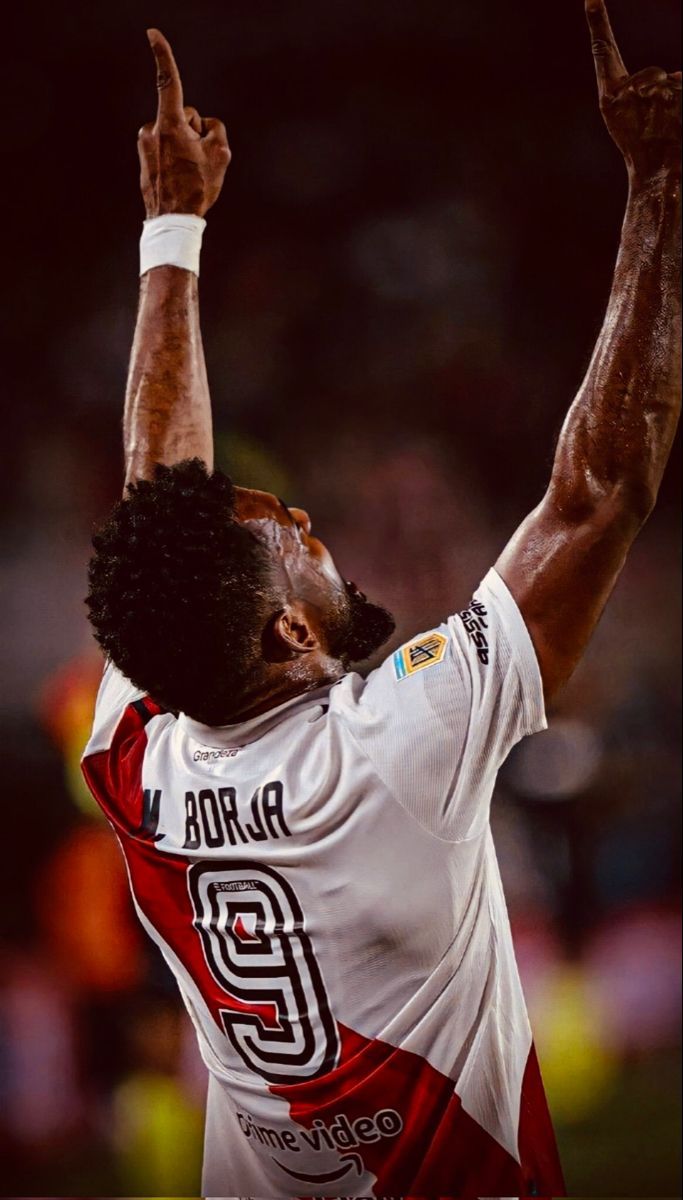 683x1200 Borja en river. Fotos de river plate, Miguel borja, Jugadores de river plate