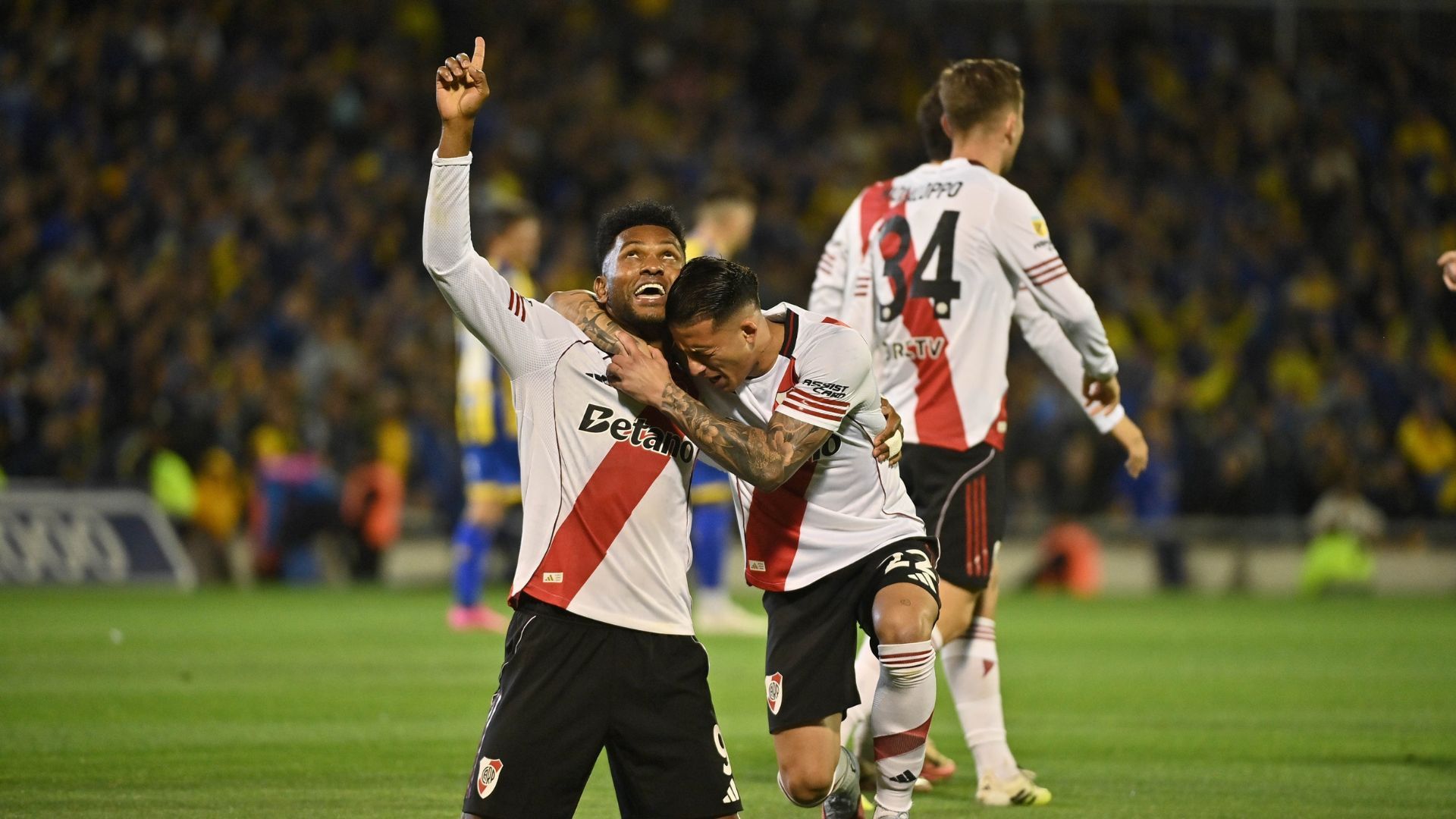 1920x1080 VIDEO. Miguel Borja iguala a Juan Pablo Ángel con este gol y entra al de goleadores extranjeros de River