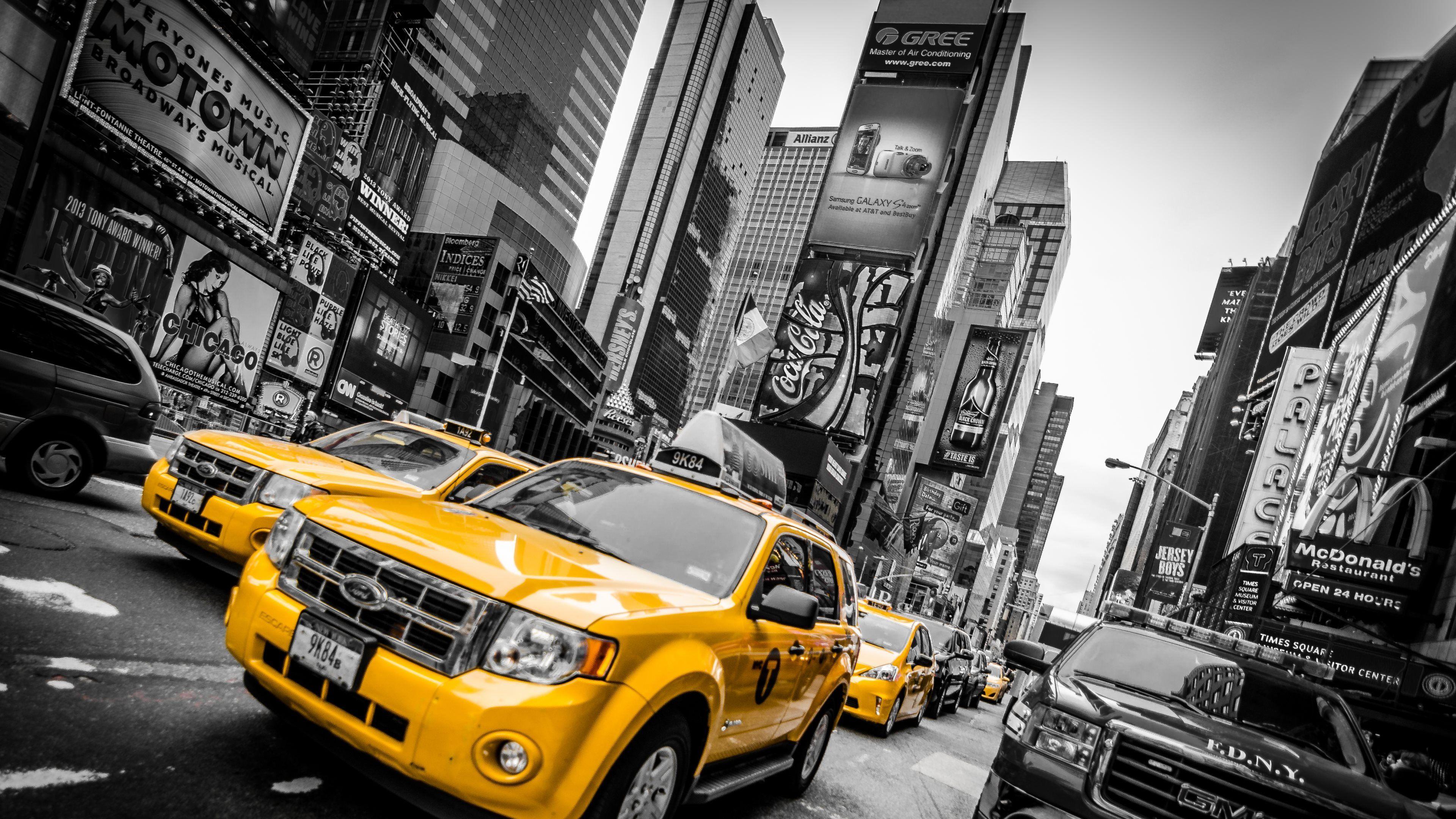 3840x2160 Times Square Wallpaper