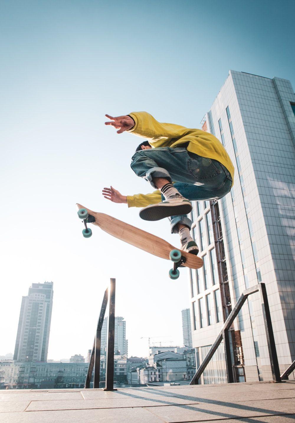 1000x1433 Skateboarding Wallpaper HD
