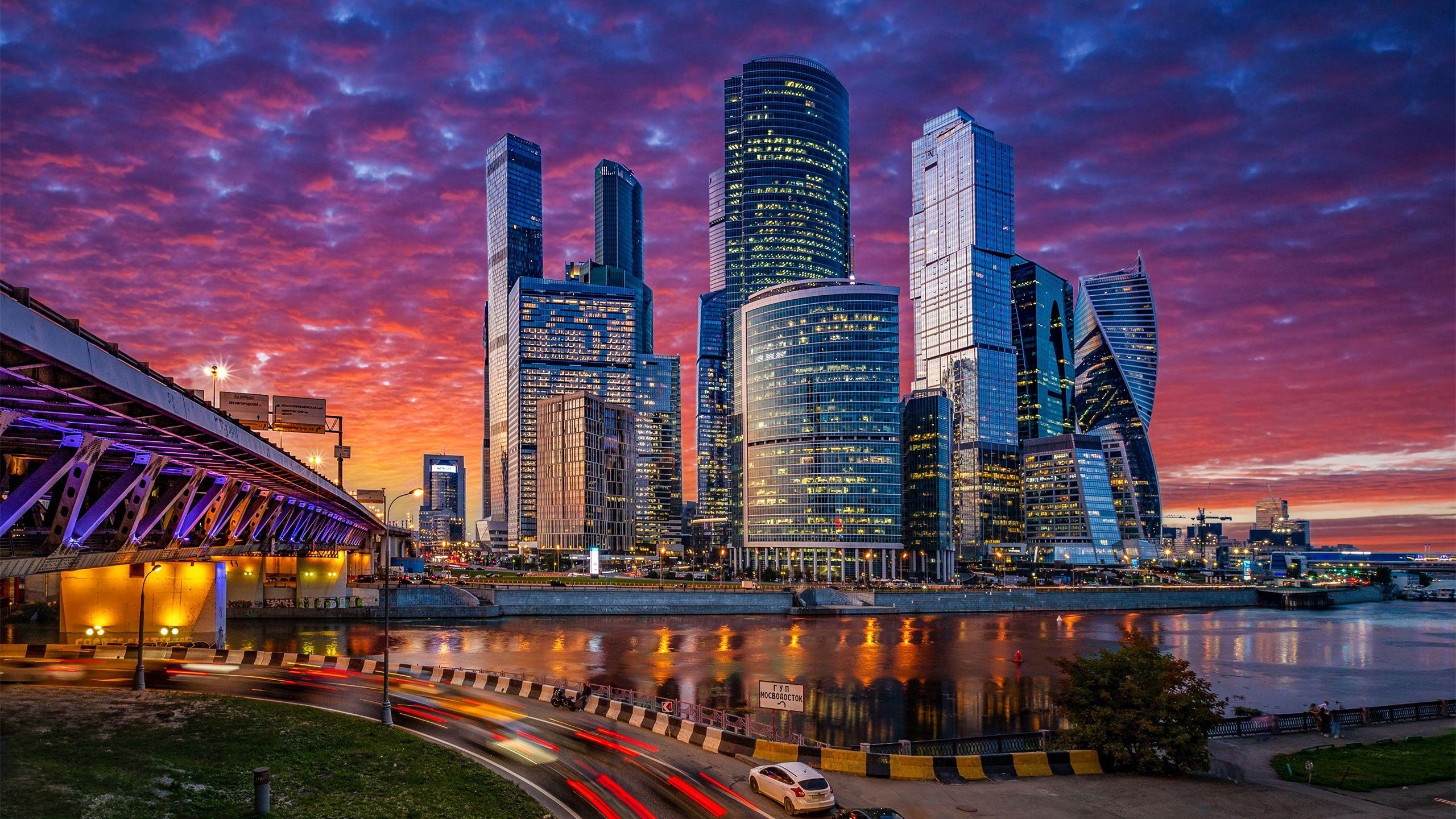 2560x1440 Russia Moscow Cityscape Wallpaper