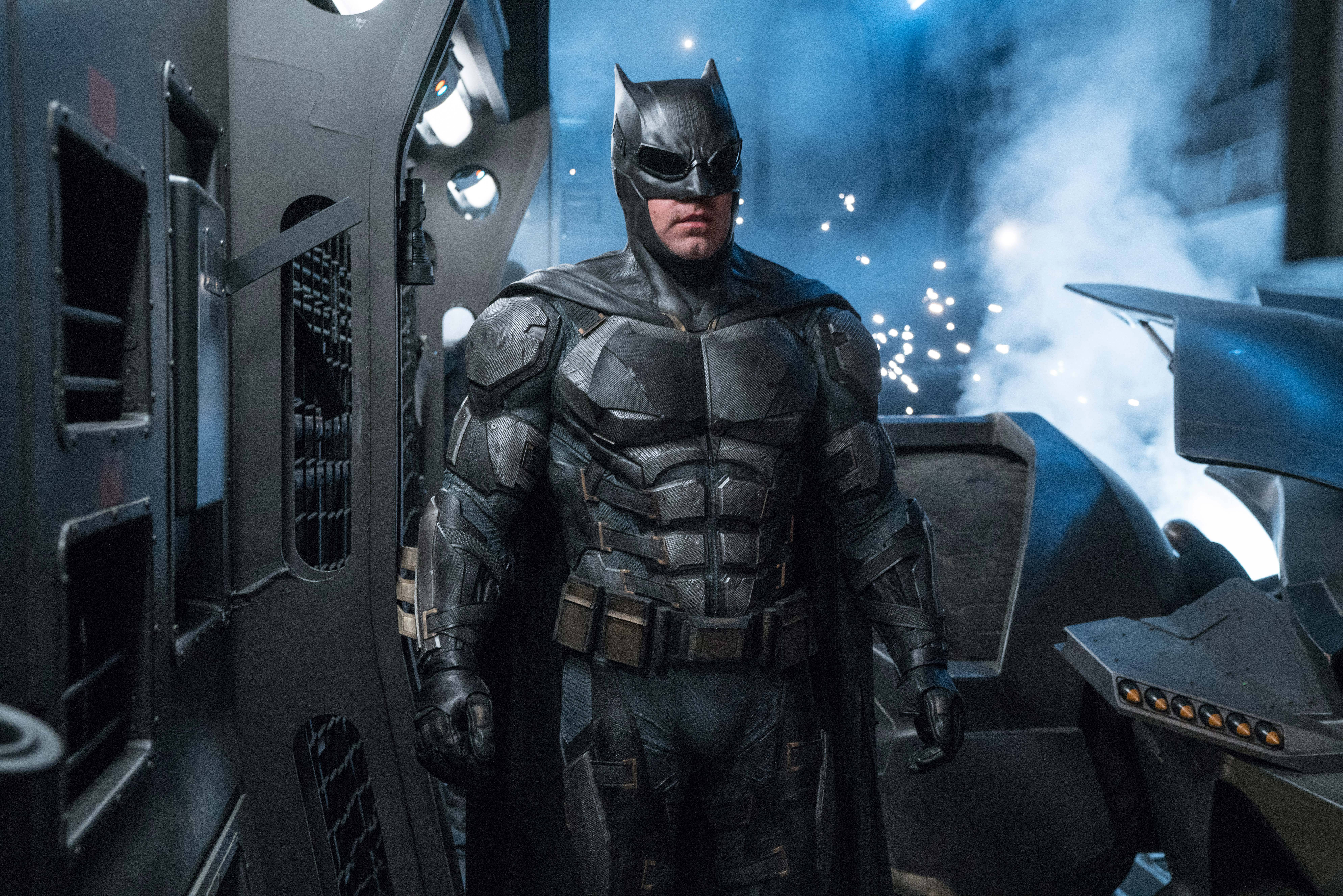7952x5304 Ben Affleck As Batman In Justice League 8k Wallpaper