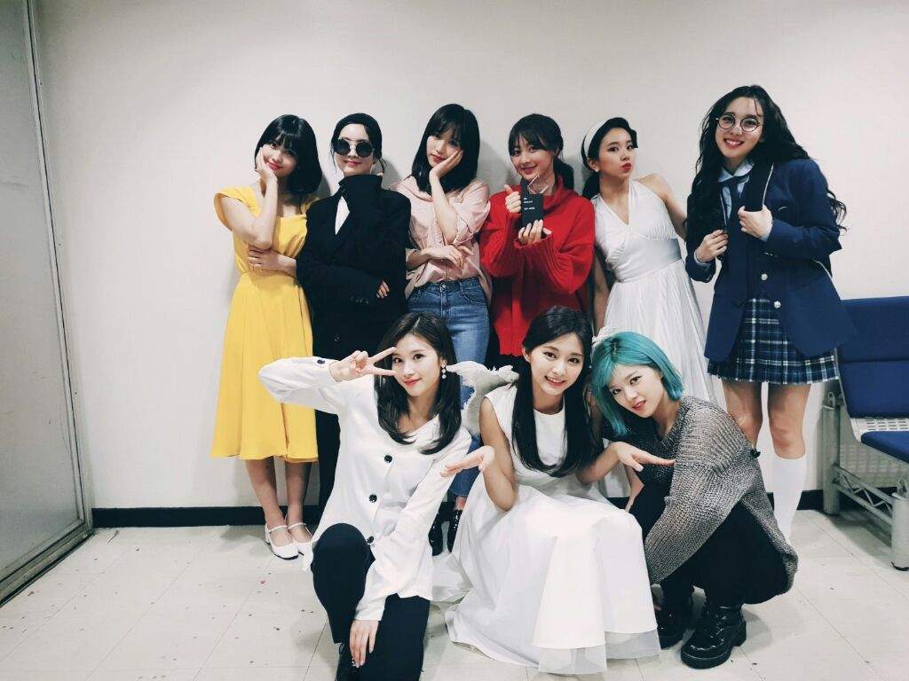 1024x768 satzu♡♡. Twice (트와이스)ㅤ Amino