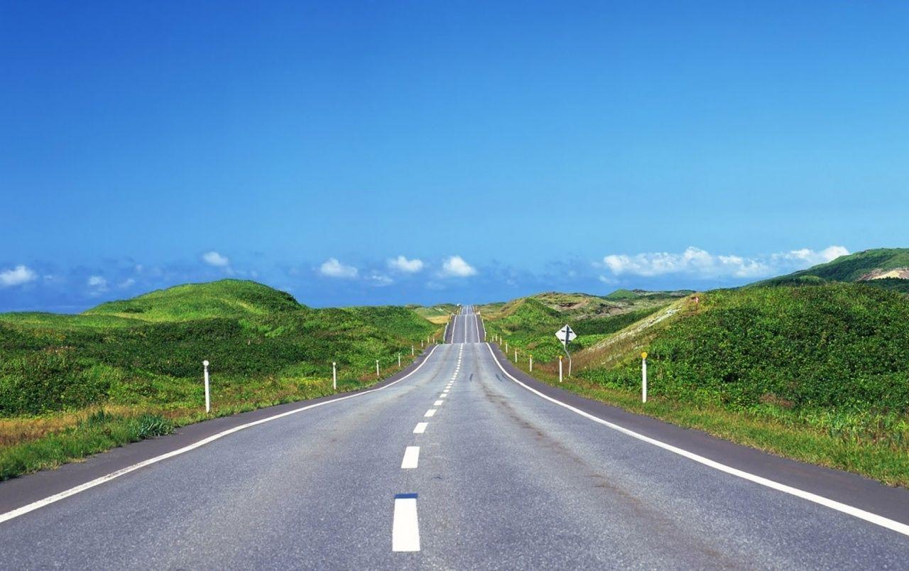 Hilly Road Wallpapers Top Free Hilly Road Backgrounds WallpaperAccess