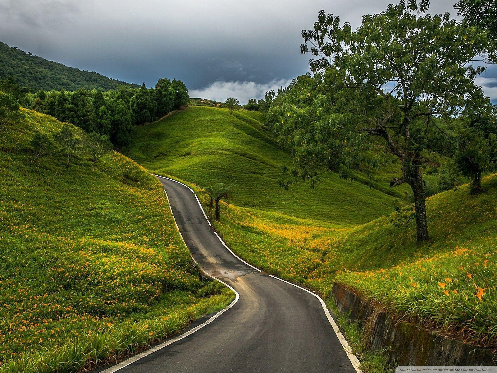 Hilly Road Wallpapers - Top Free Hilly Road Backgrounds - WallpaperAccess