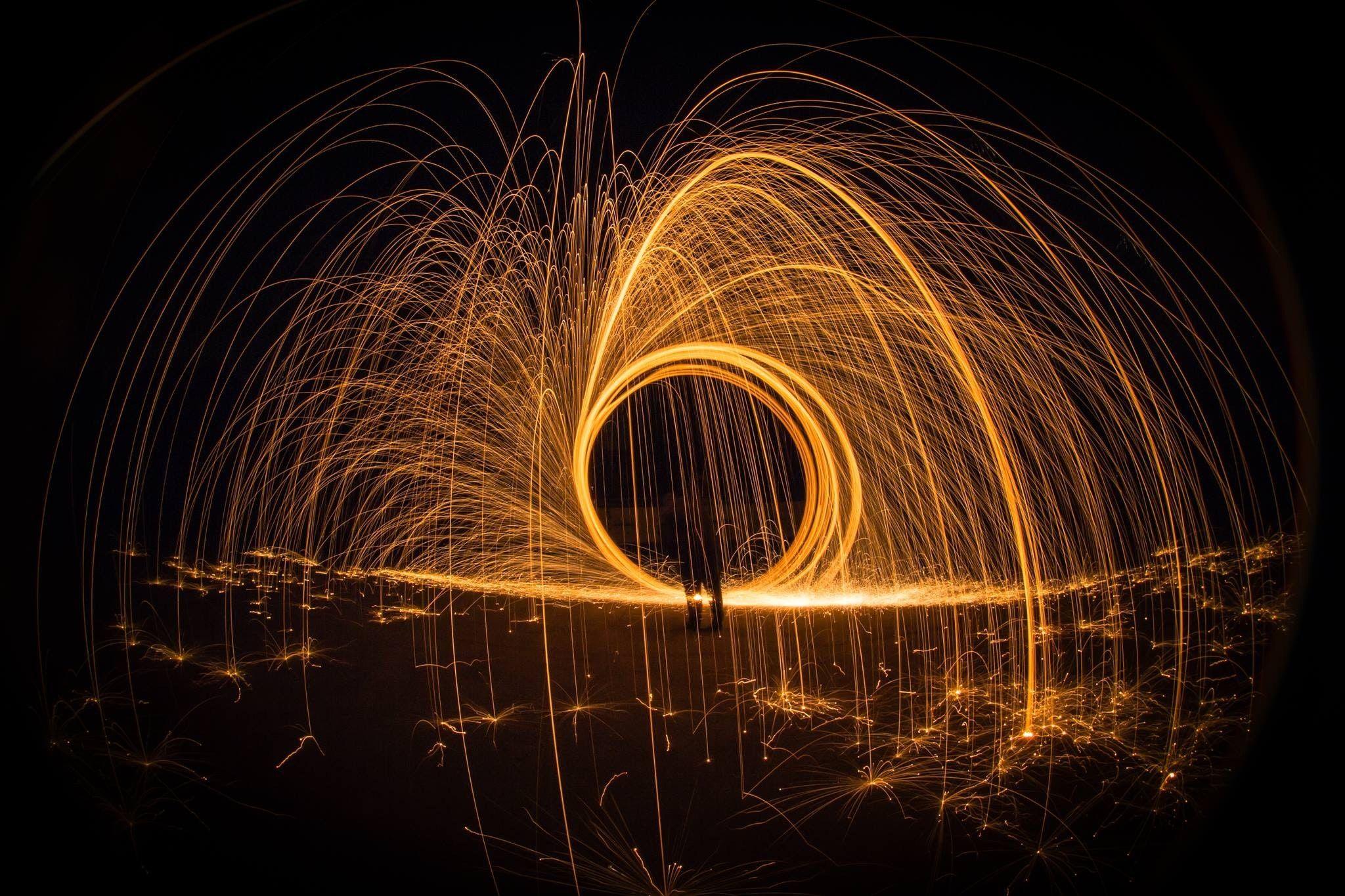 2048x1365 Light Painting