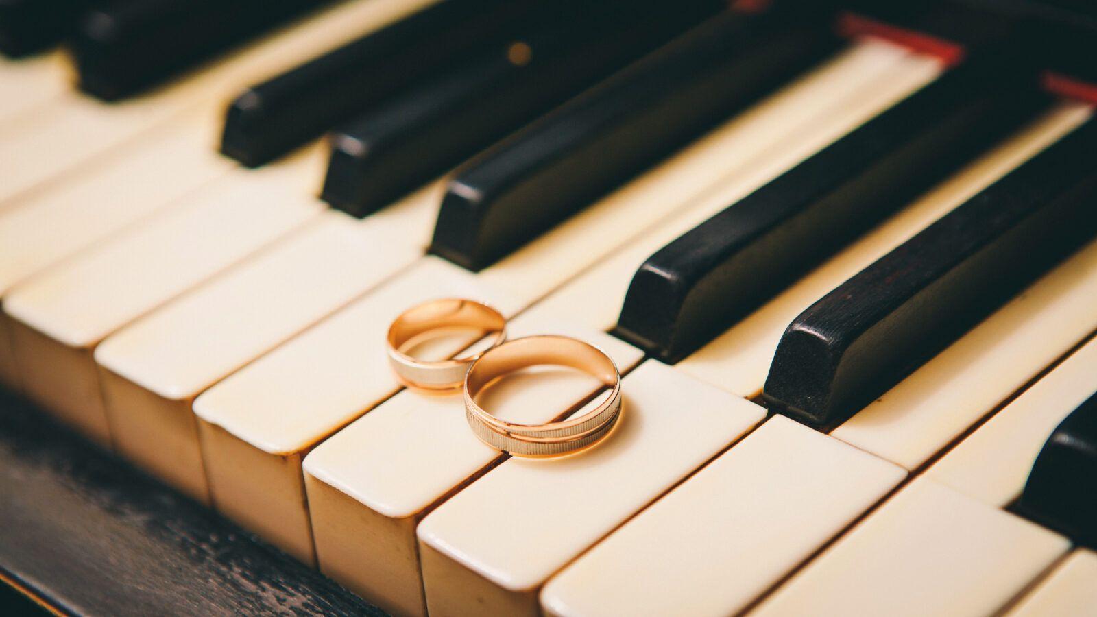 1600x900 Classical music for your wedding (that's not Pachelbel's Canon)