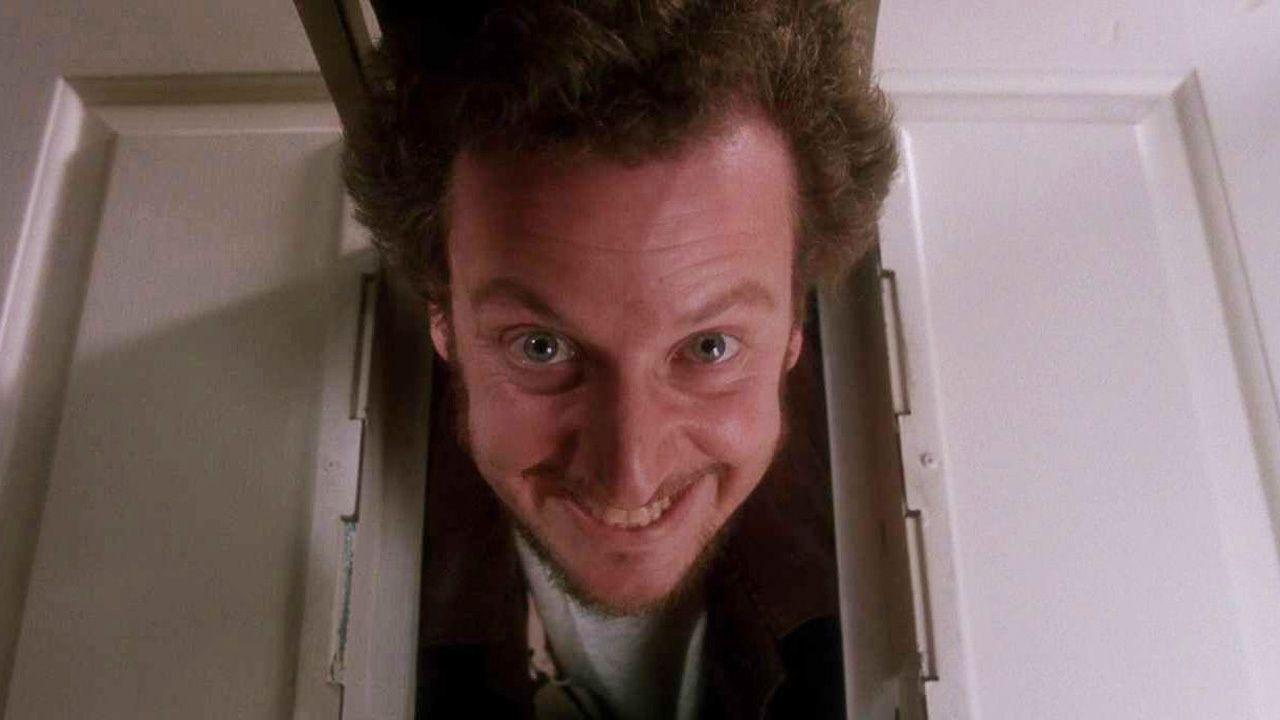 1280x720 Home Alone Marv Wallpaper