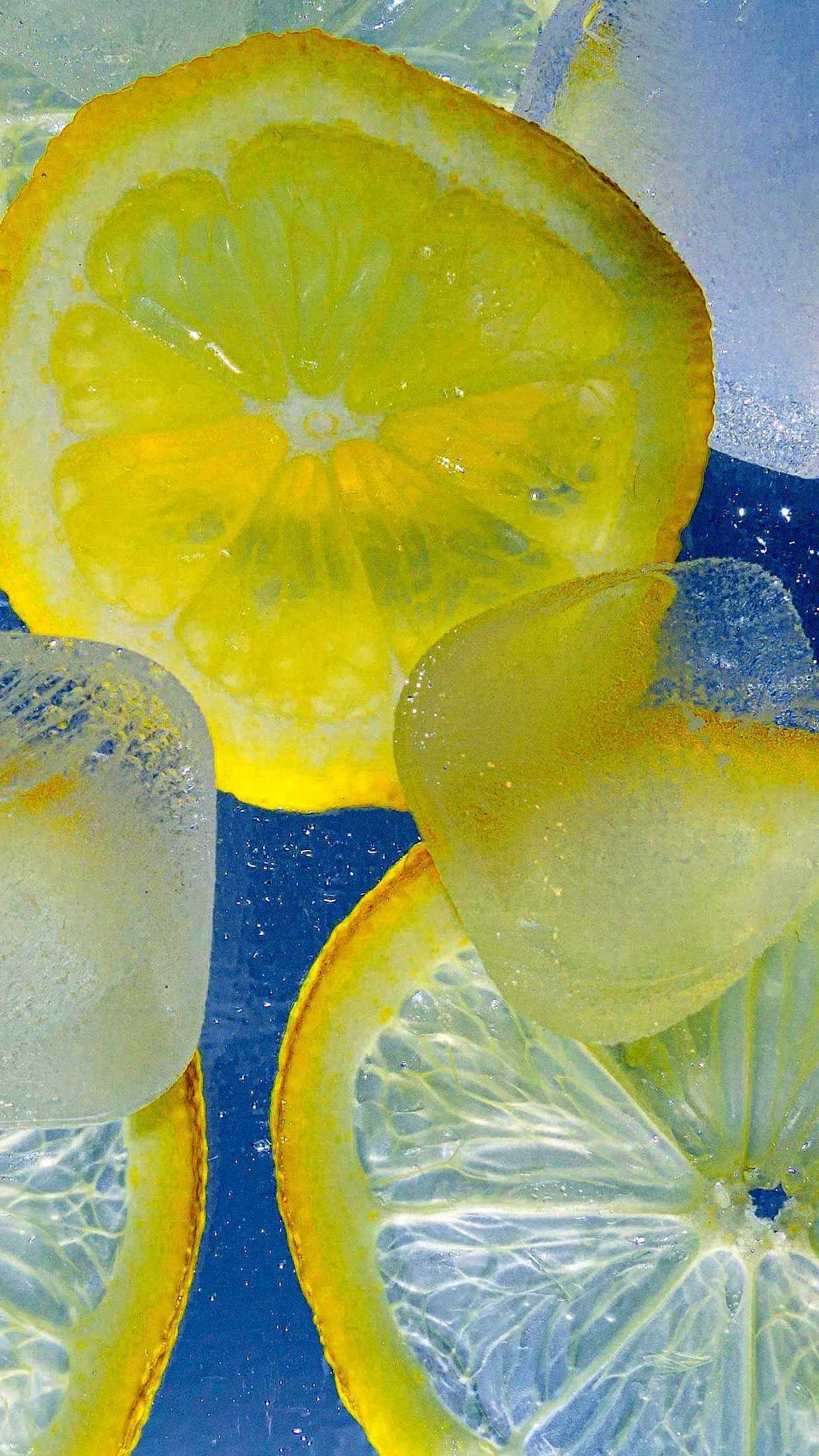 1242x2208 iPhone Wallpaper Lemons ice water summer wallpaper Hd#ice #iphone #lemons #summer #wallpaper #w. Tree wallpaper iphone, Wallpaper iphone summer, Summer wallpaper