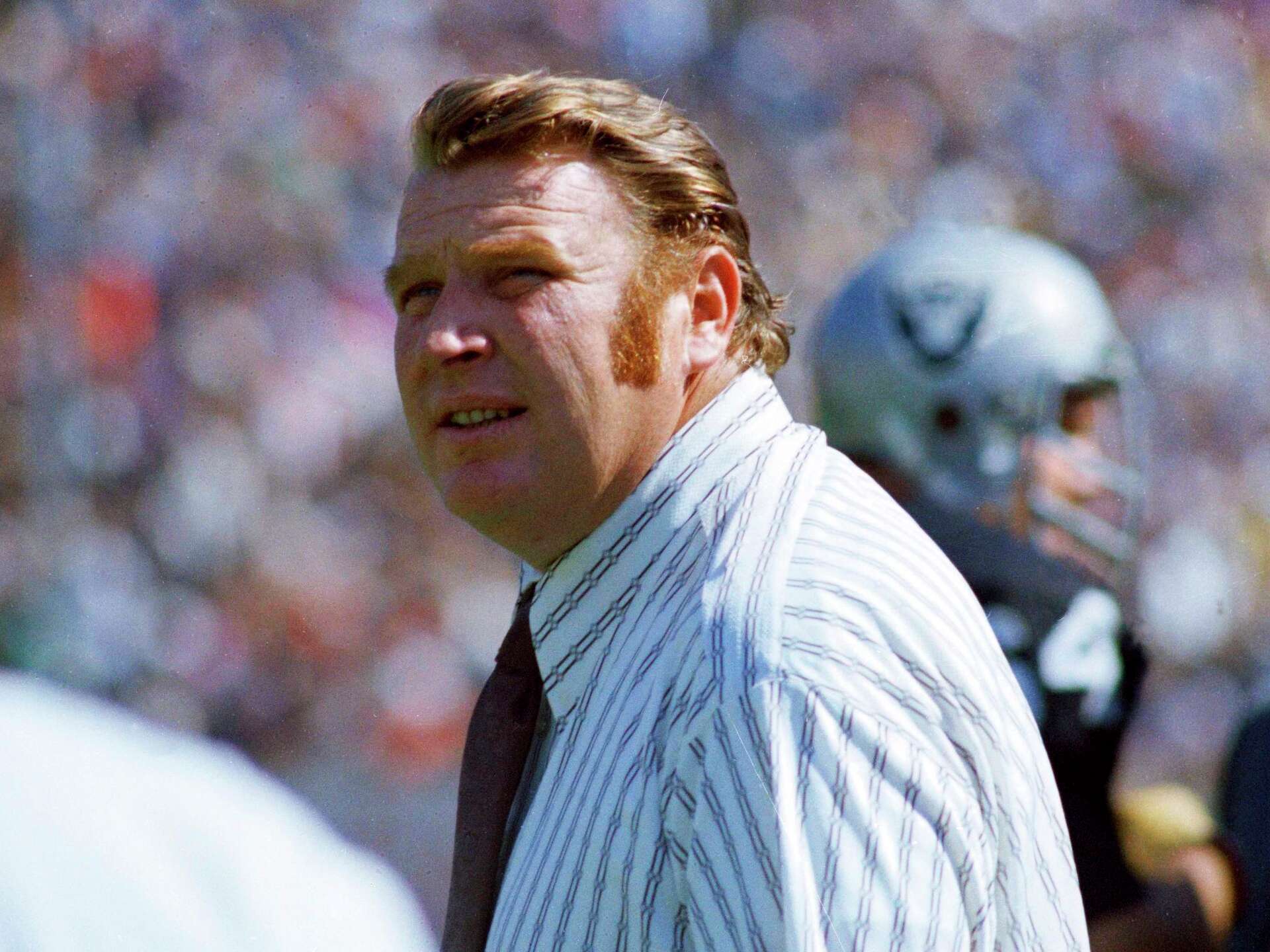 1920x1440 Nobody Will Match John Madden's One Man NFL Conquest