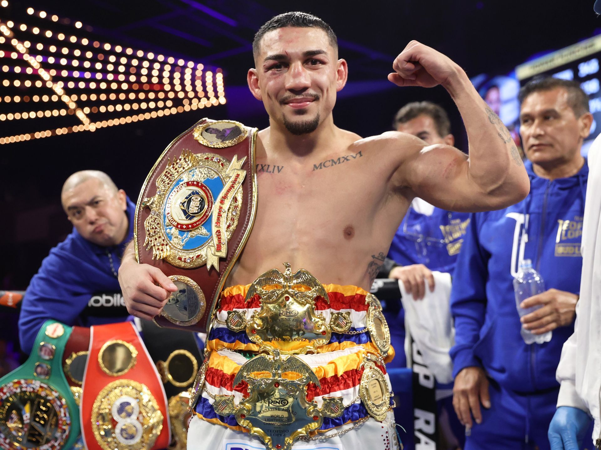 1920x1440 Boxing star Teofimo Lopez, announces shock retirement just HOURS after stunning upset win over Josh Taylor