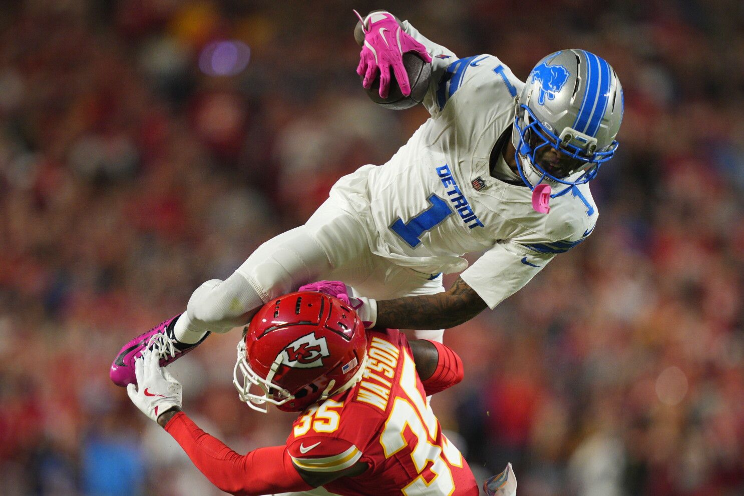 1486x991 Jameson Williams TD Catch Puts Lions Back On Top, 10 6