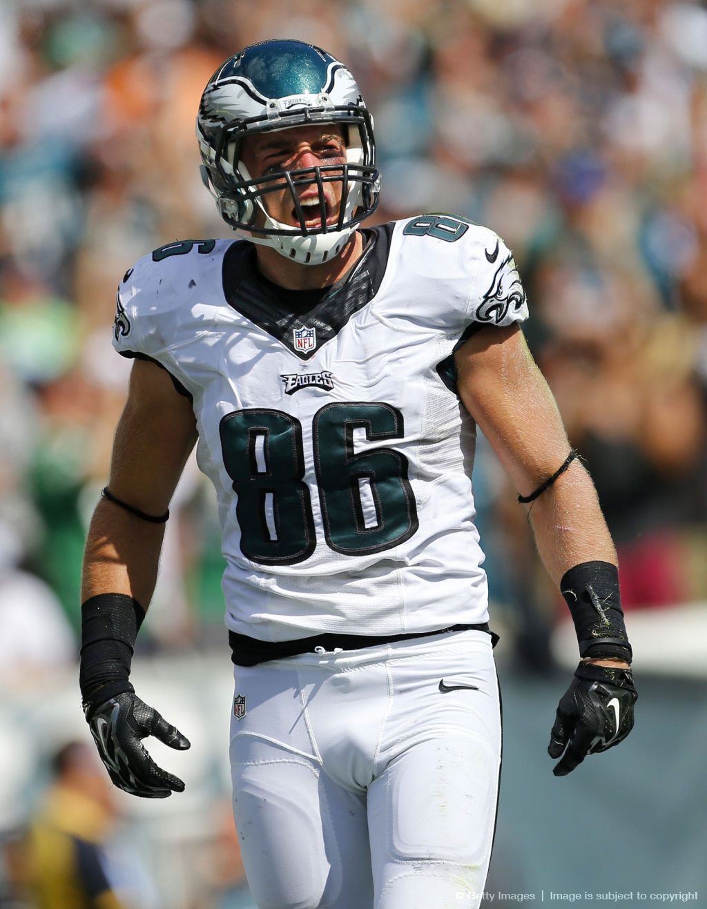 1024x1317 Zach Ertz Philadelphia Eagles (4). Image - Behance