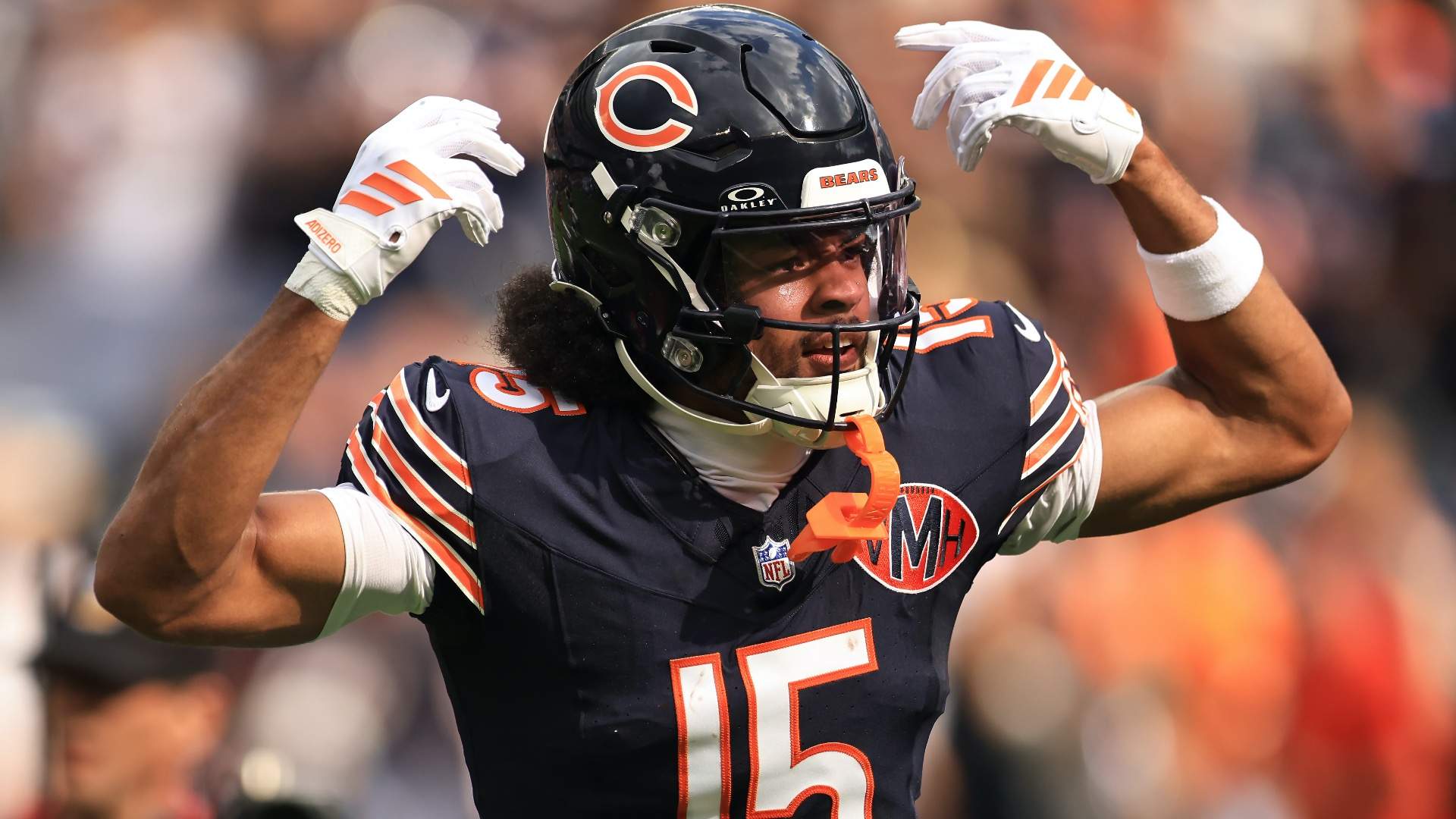 1920x1080 Raiders Defender Doesn't Hold Back on Bears' Rome Odunze