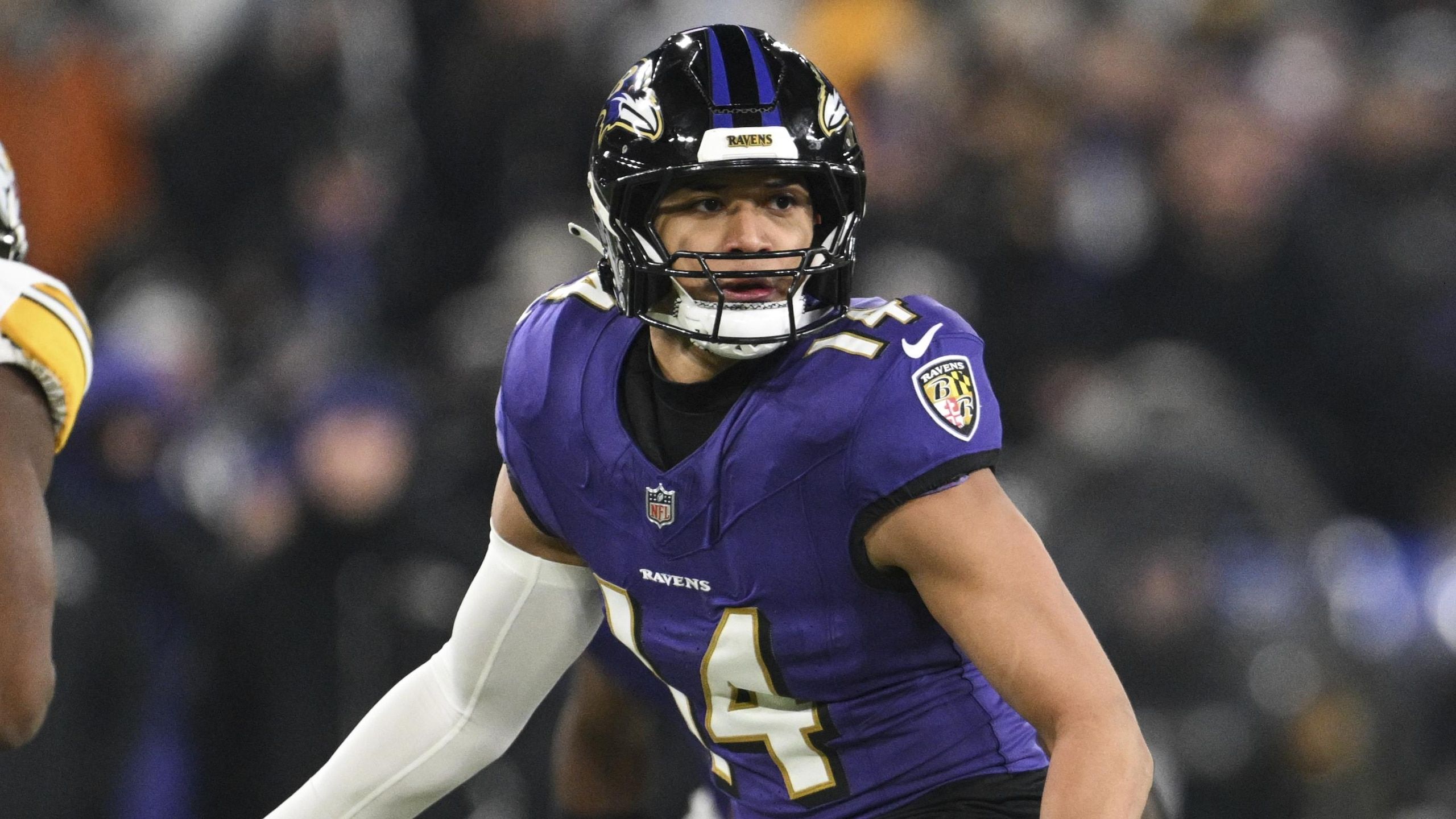 2560x1440 Kyle Hamilton, Brian Branch, McKinney and Top NFL Safety Rankings by Coaches, Execs