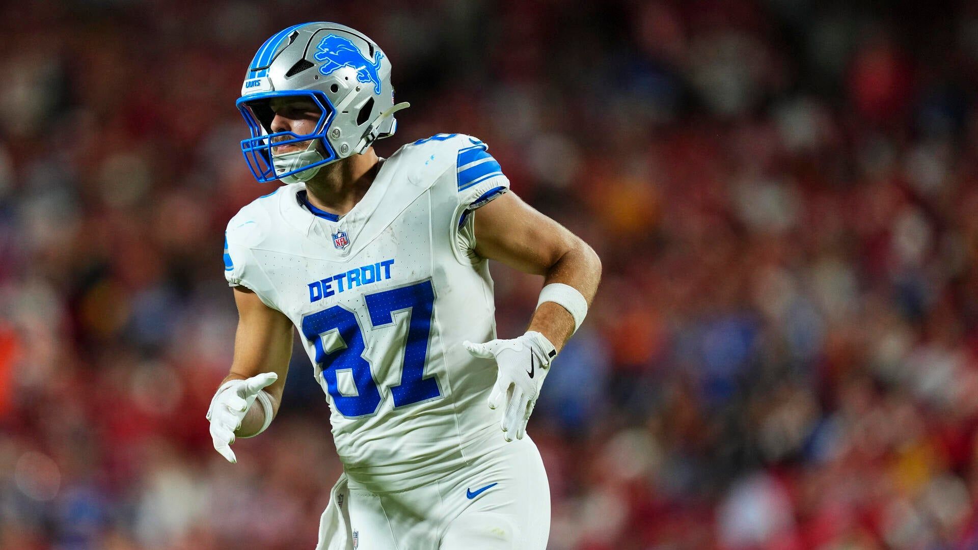 1920x1080 Lions restructure two contracts: What salary cap flexibility means for Sam LaPorta, Brian Branch extensions