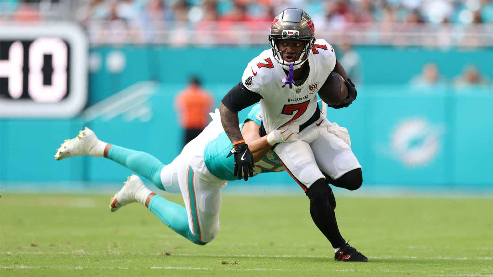 1600x900 Buccaneers news: Bucky Irving dealt concerning injury update before OTAs