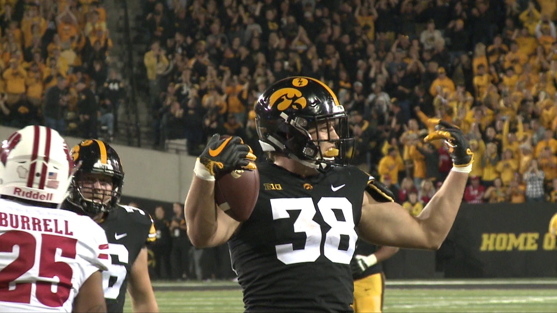 1920x1080 Hawkeye TJ Hockenson Declares for NFL Draft