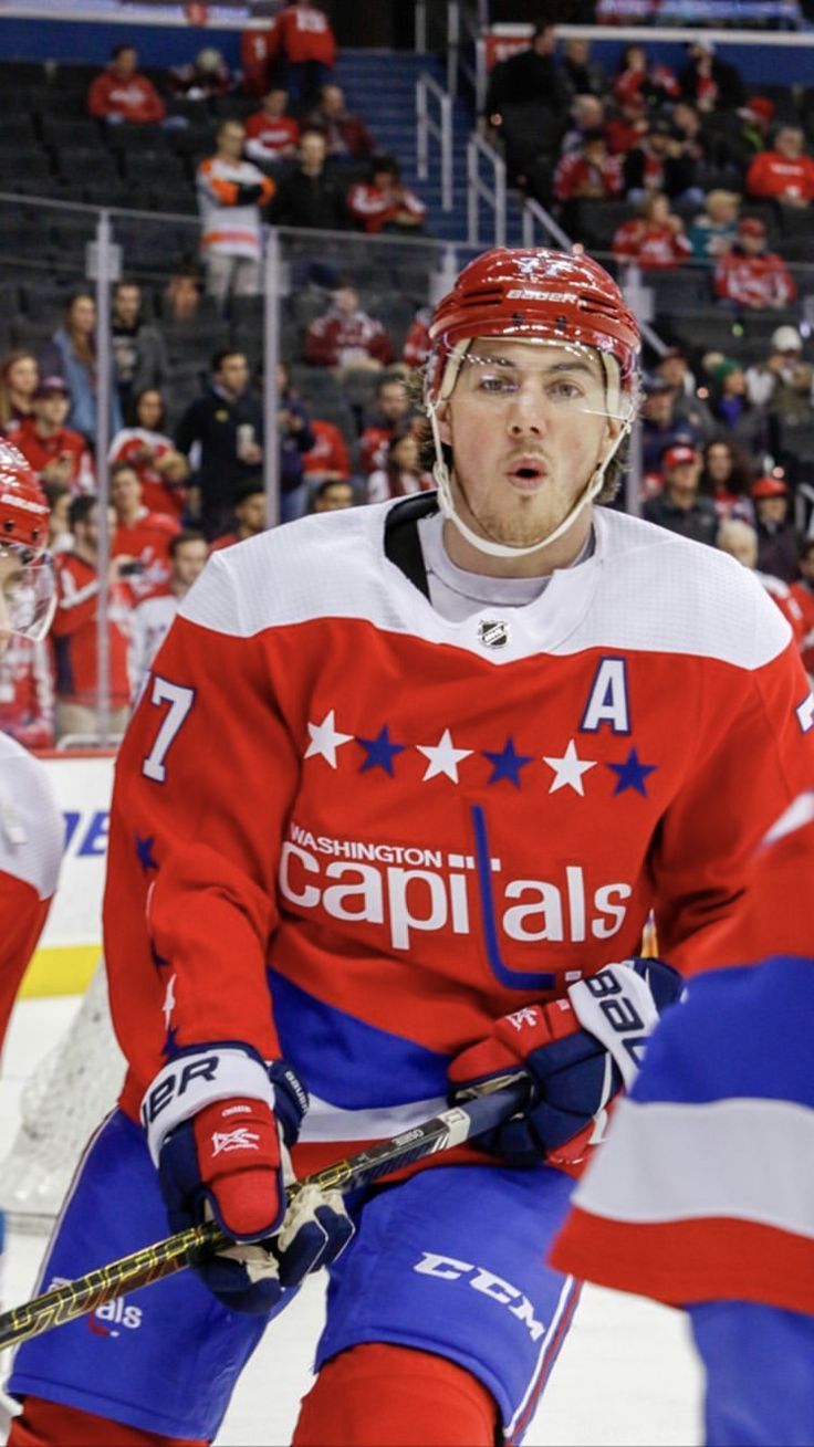 736x1309 TJ OSHIE