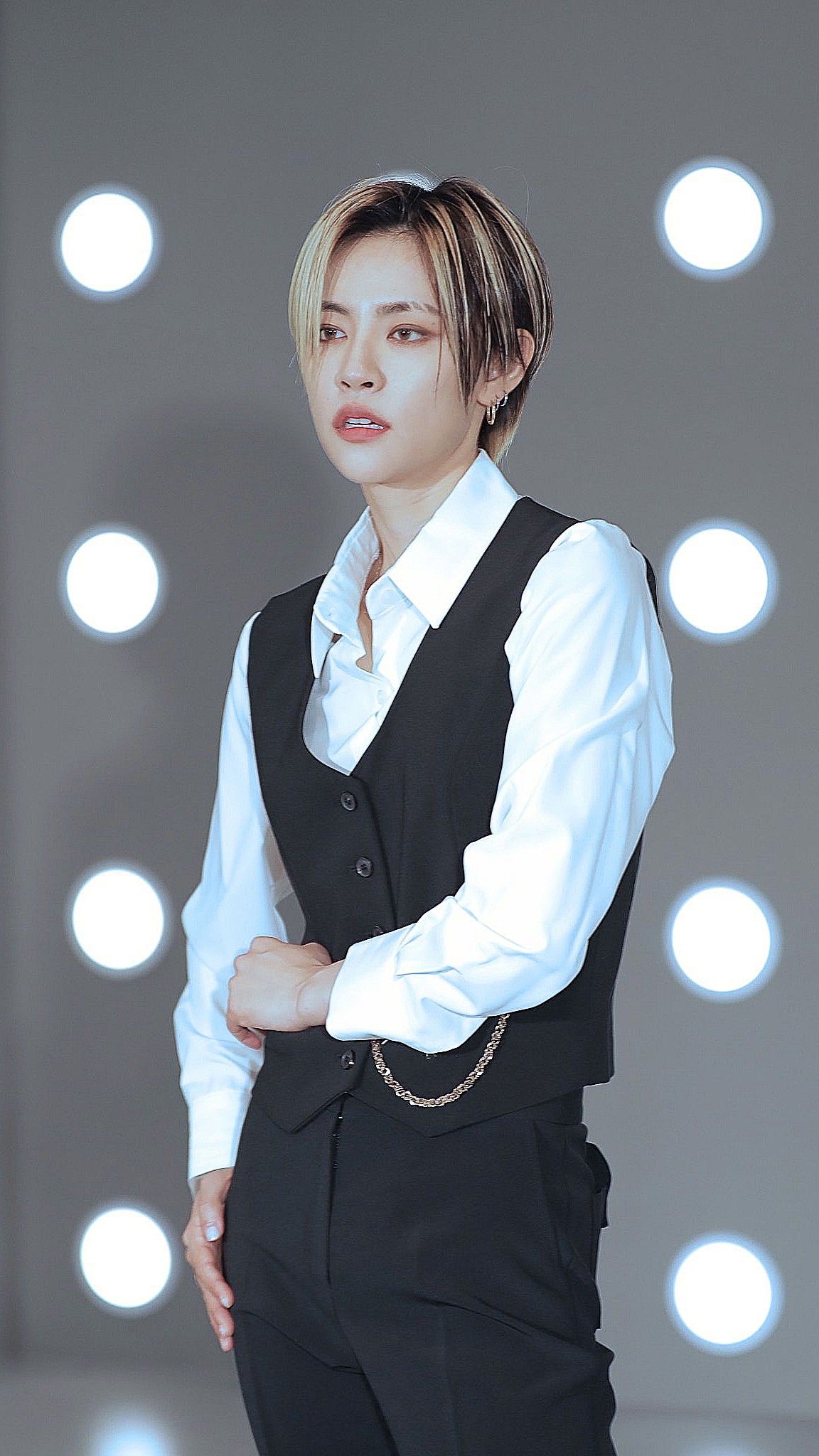 1152x2048 Discover 24 Miya GWSN and miya gwsn mullet ideas. gwsn miya hair, miya gwsn aesthetic, miya gwsn photohoot and more