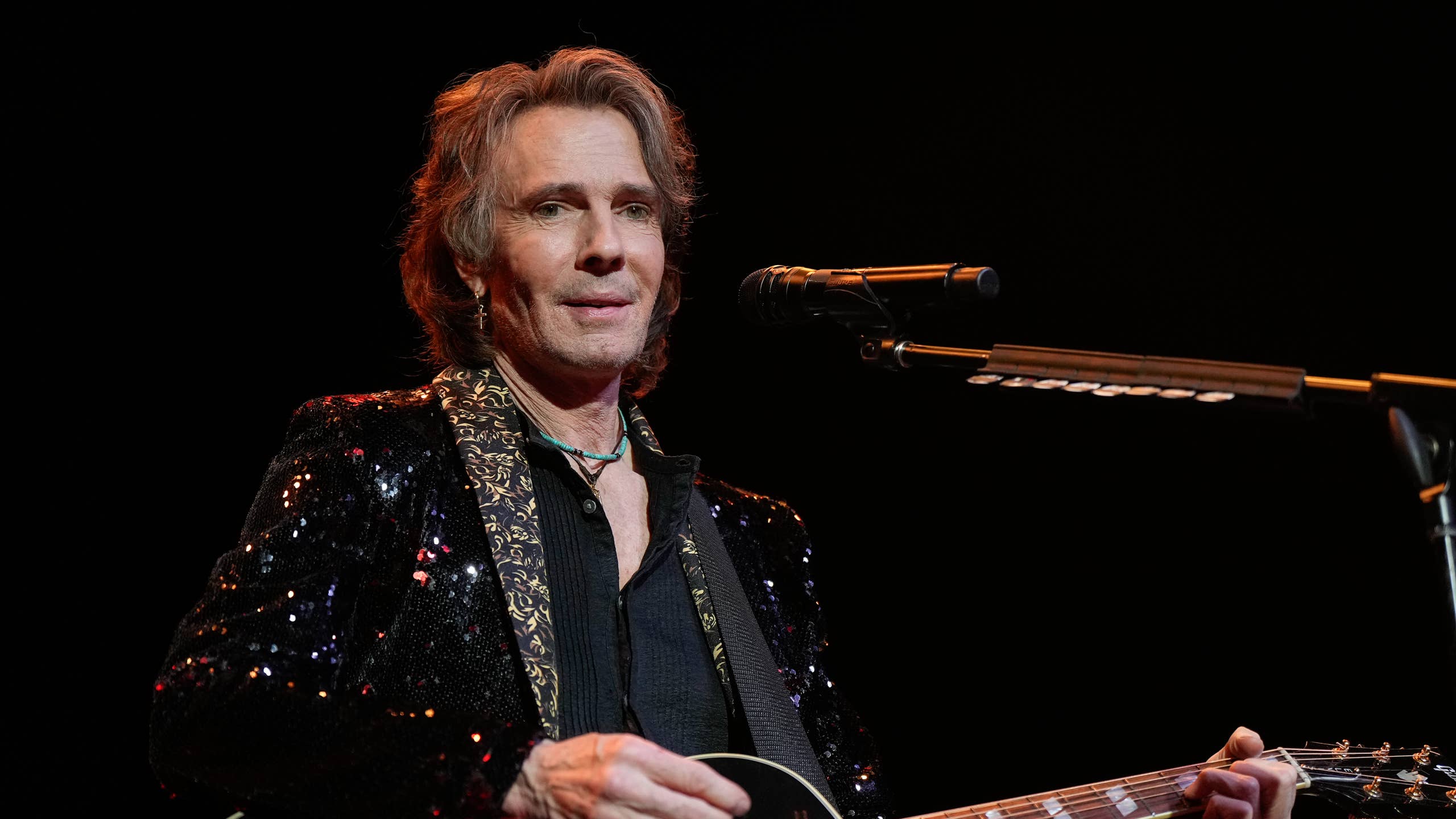 2560x1440 Rick Springfield Reveals Serious Performance Injury Incurred in 2000's Journal