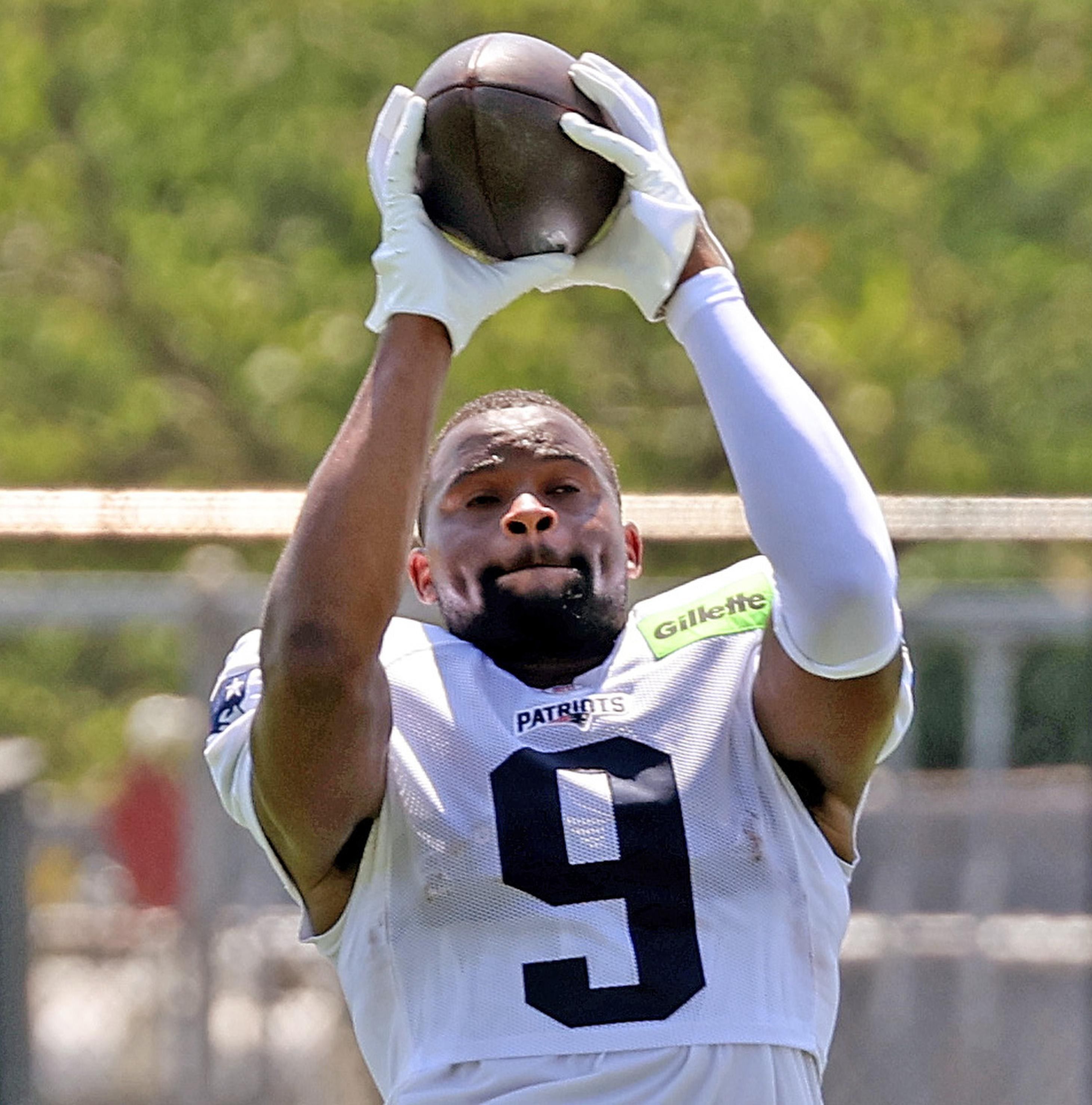 2920x2954 Unbelievable' Kayshon Boutte unfazed by rumors about his Patriots future