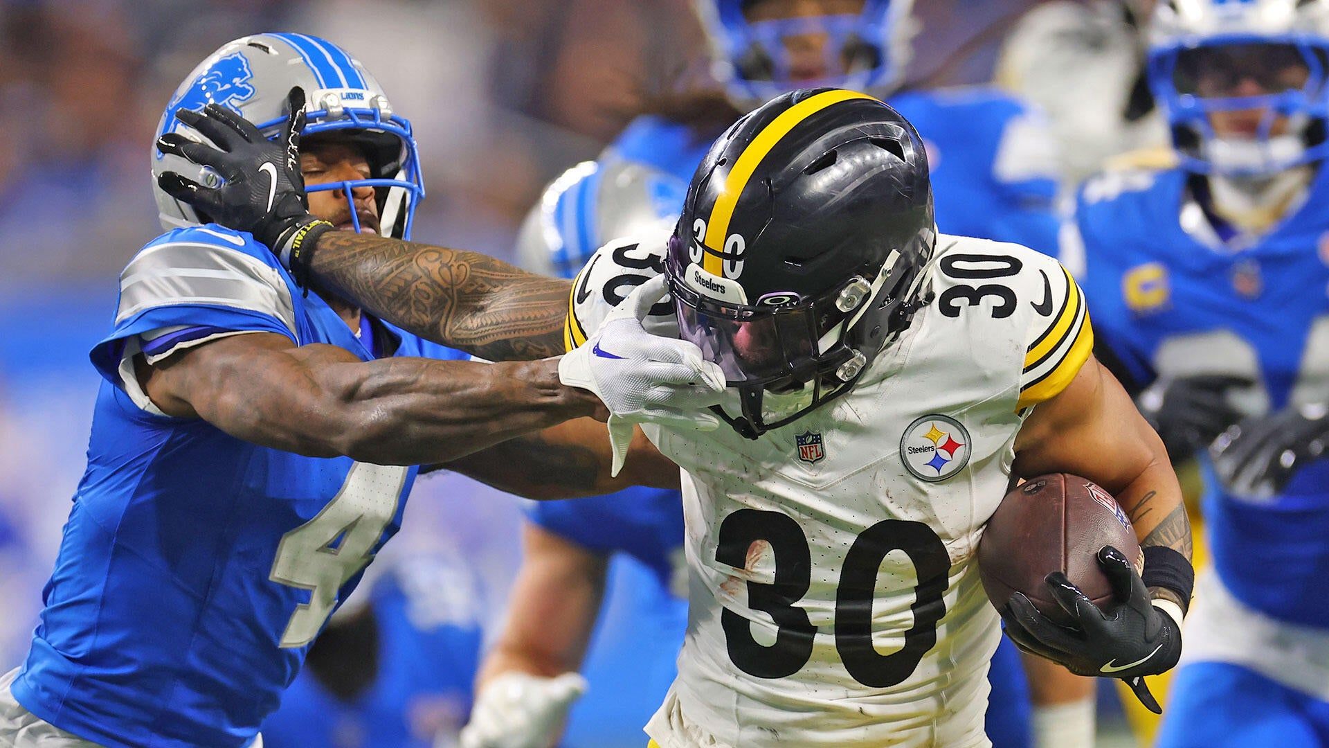 1920x1080 'THERE HE GOES:' Steelers RB Jaylen Warren breaks through Lions defense for long TD run