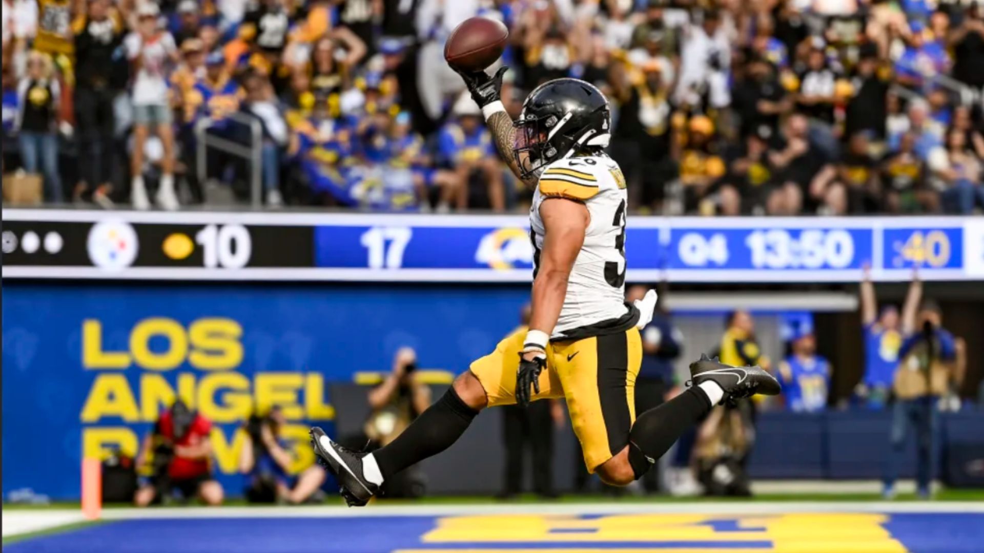 1920x1080 Former USU, Snow College, East High star Jaylen Warren scores for Steelers