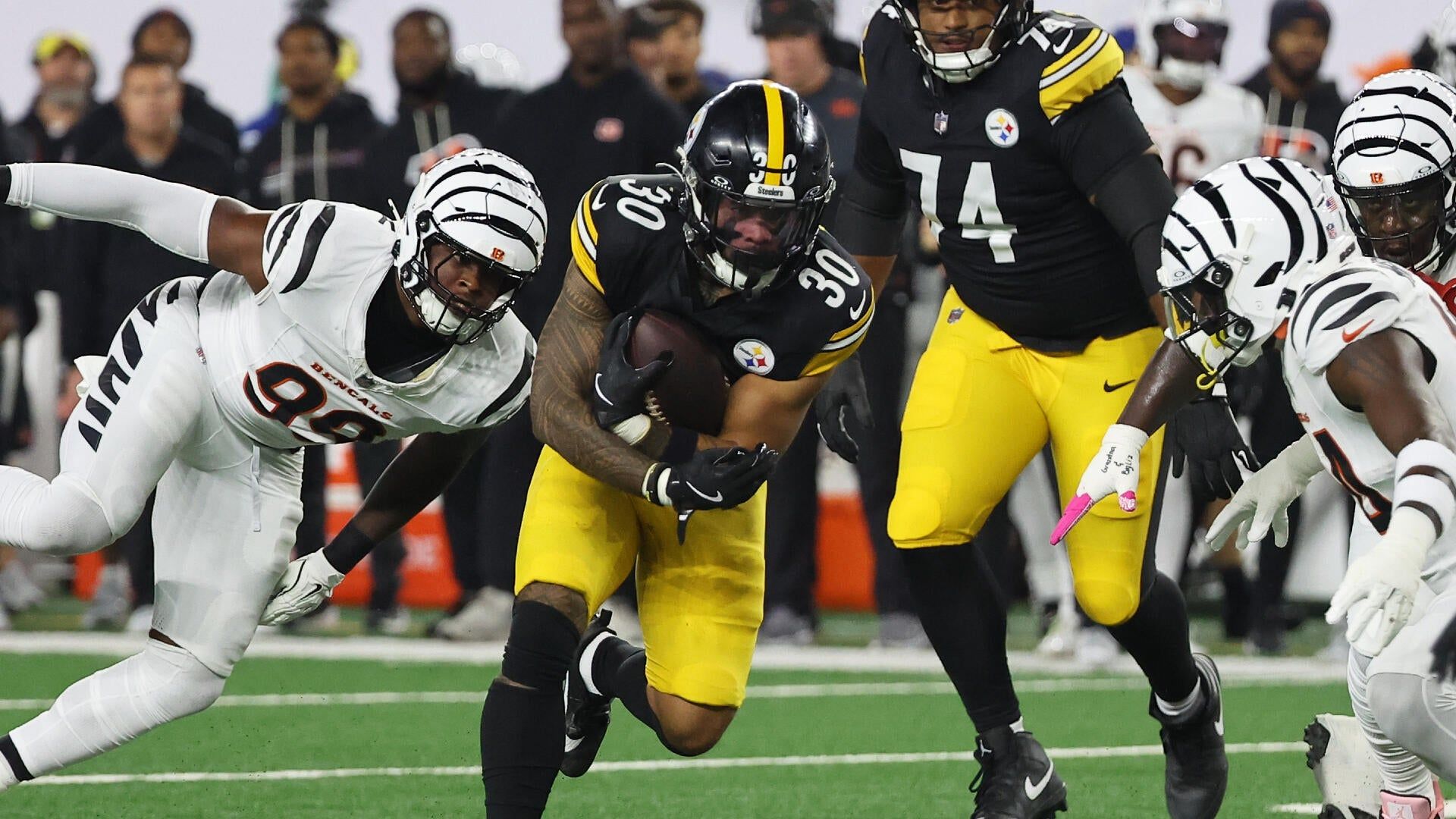 1920x1080 Steelers vs. Bears anytime touchdown scorer picks includes Jaylen Warren