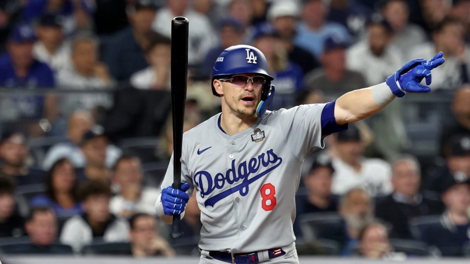 1600x900 Dodgers Set To Re Sign Utilityman Hernandez On One Year Deal