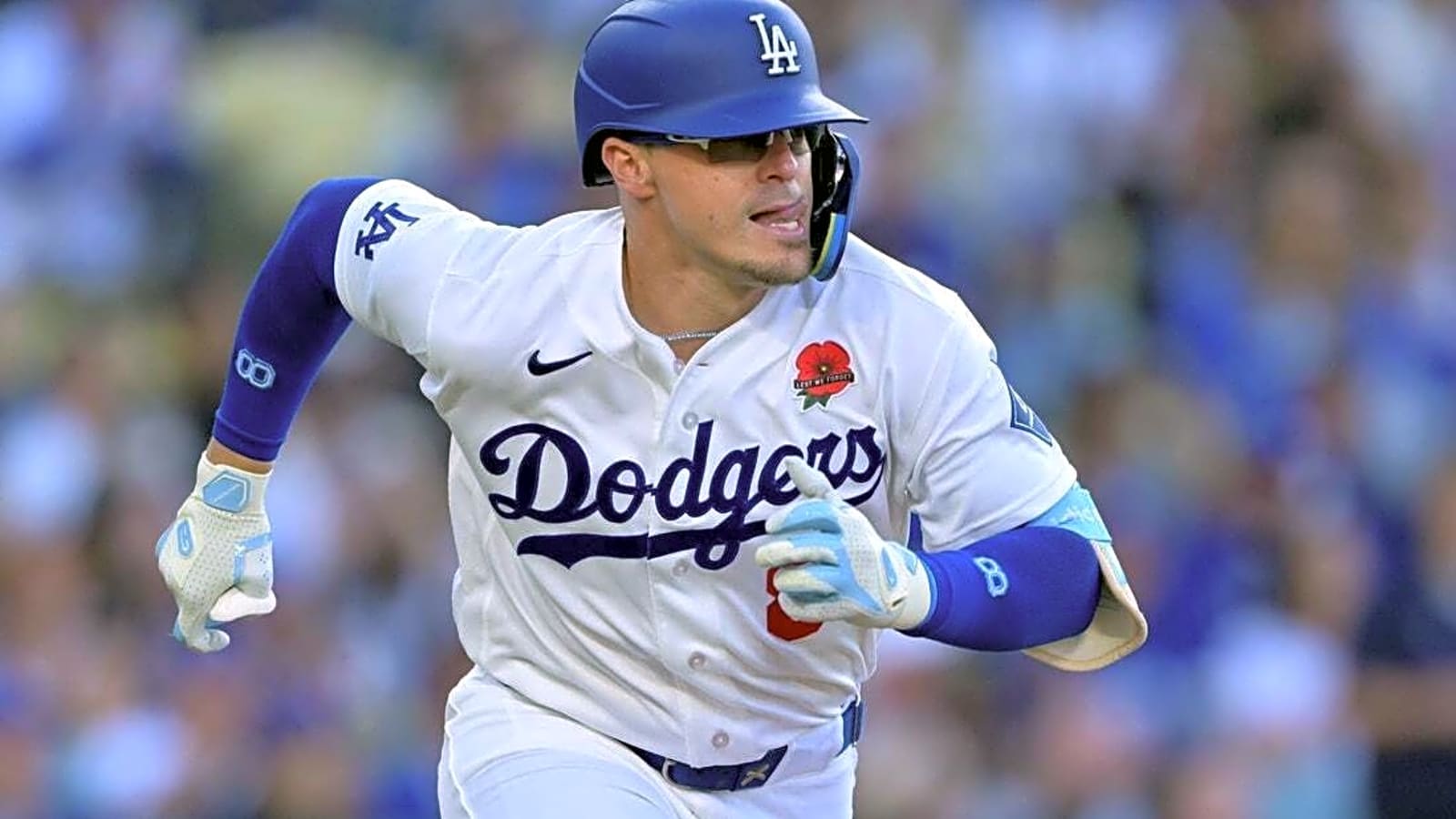 1600x900 Dodgers place IF Enrique Hernandez (oblique) on IL, recall Alex Freeland