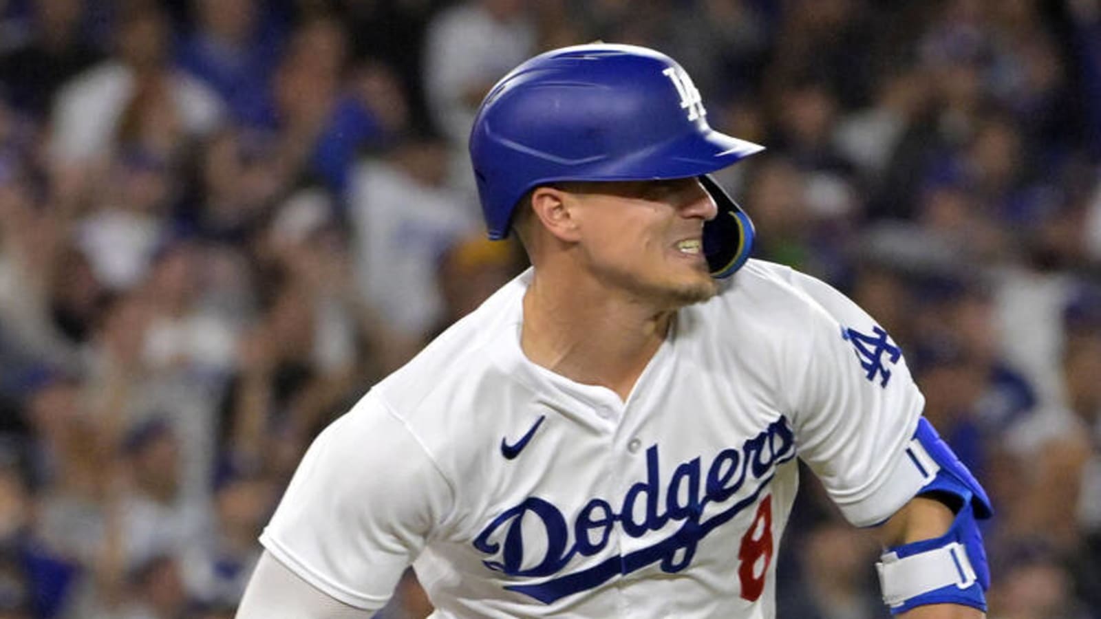 1600x900 Enrique Hernandez makes a surprising signing decision