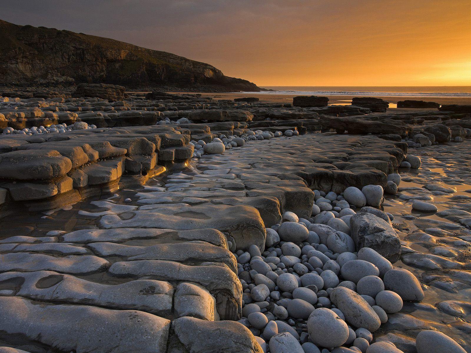 1600x1200 Coast Desktop Wallpaper FREE on