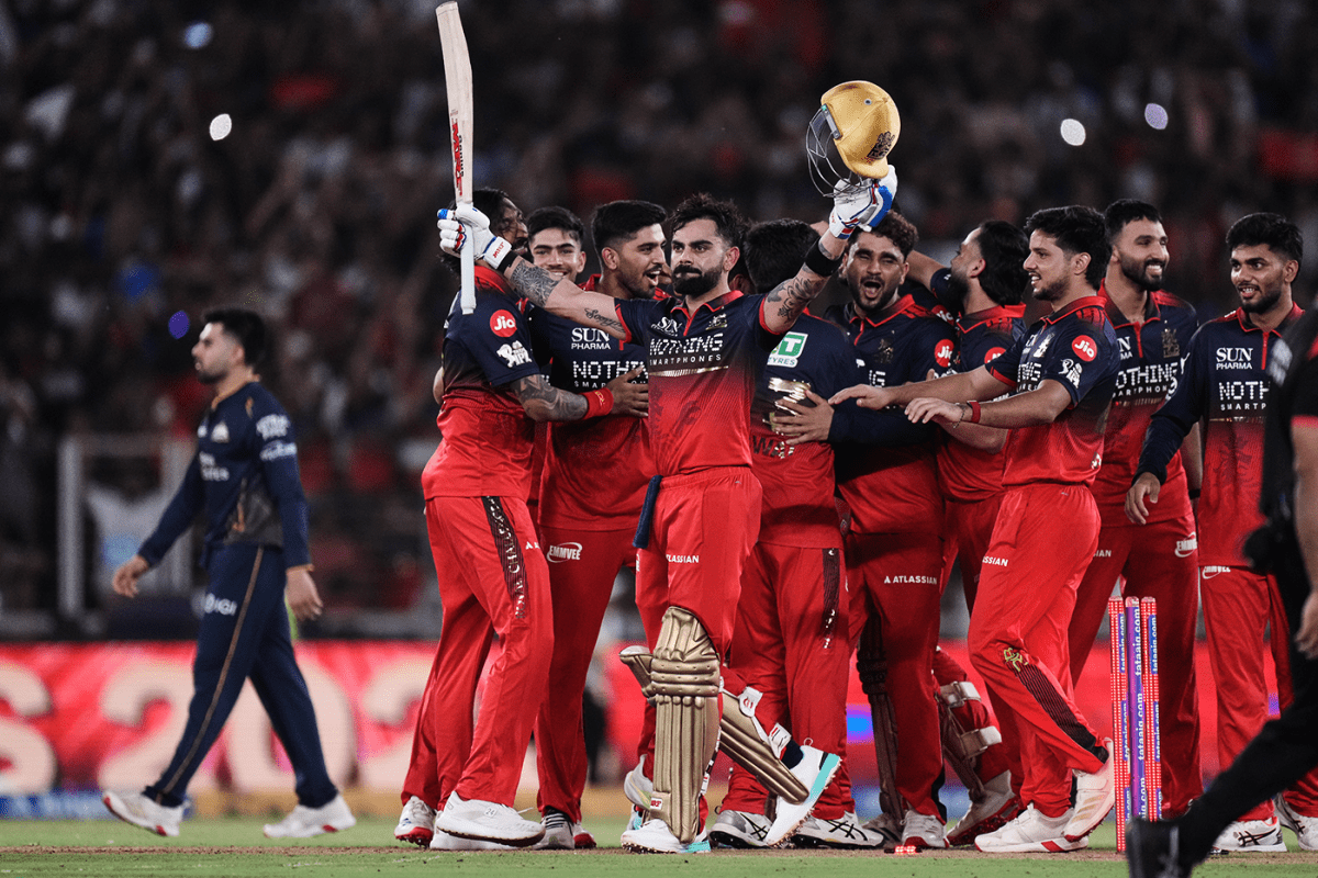 1200x800 Royal Challengers Bengaluru Cricket Team Image and Photo