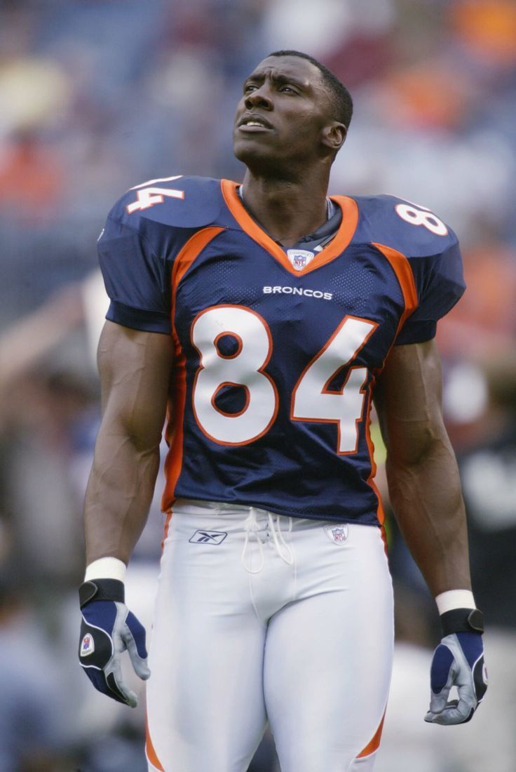 736x1100 How big is Fox Sports Shannon Sharpe Twitter, and Instagram accounts today?