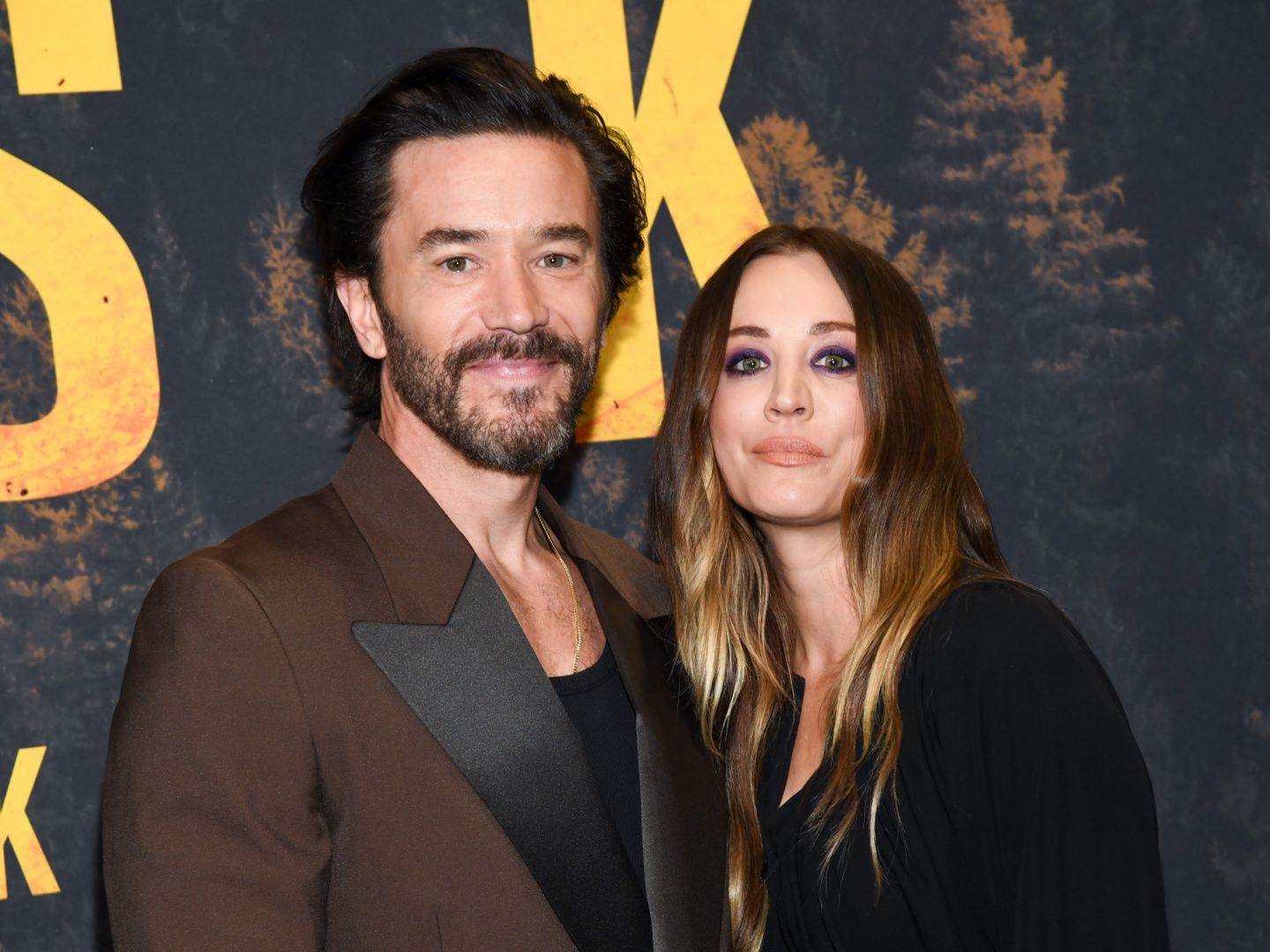 1440x1080 Kaley Cuoco's Fiancé Tom Pelphrey: 'No Power Over' Part of Parenting