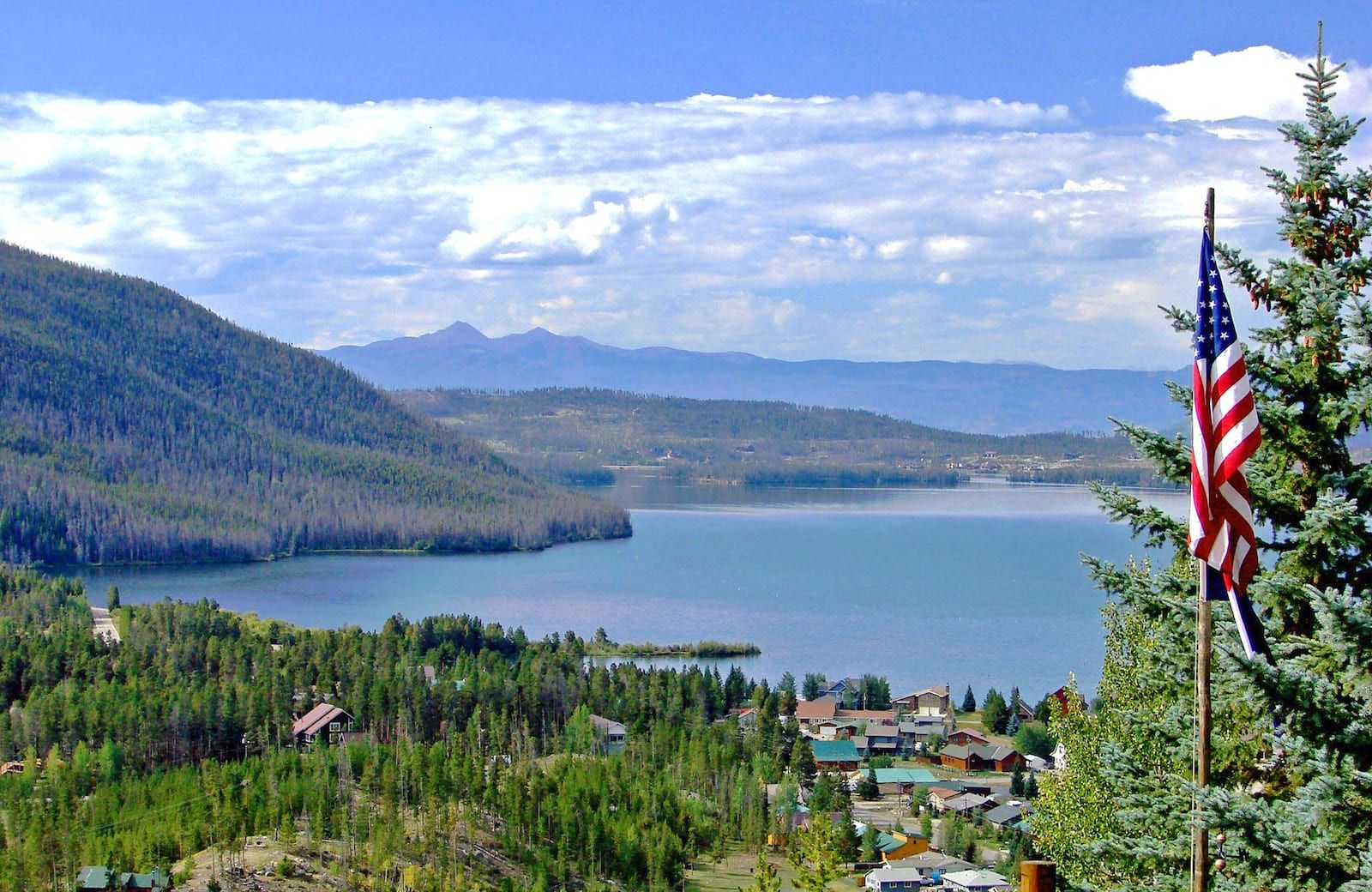 1600x1040 Arapaho National Recreation Area, CO