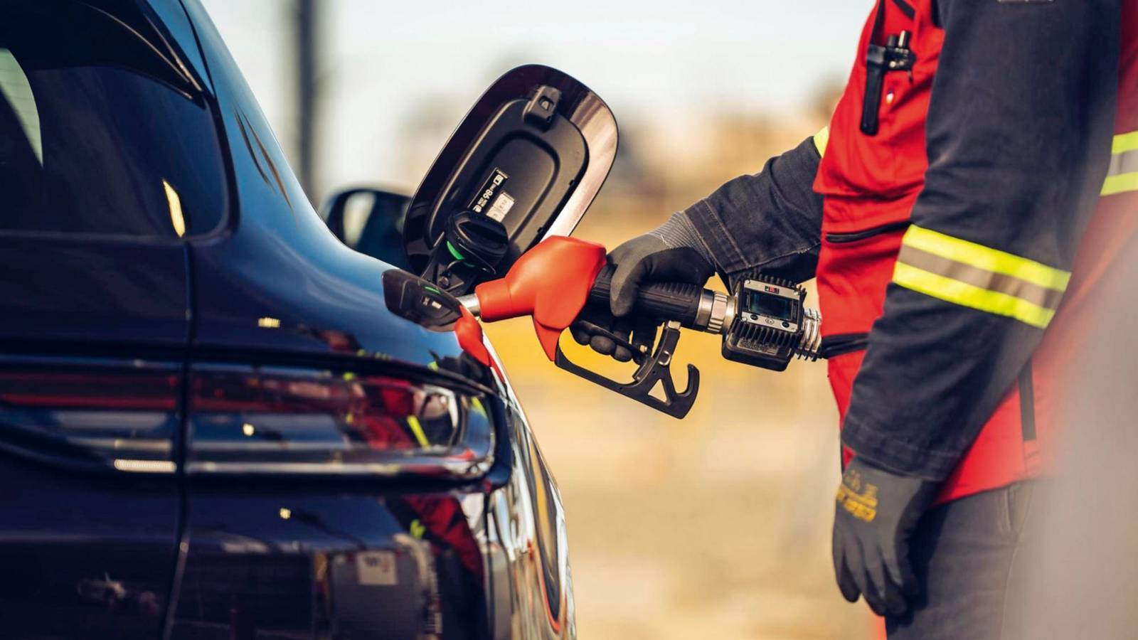 1600x900 US Gas Prices On Track To Hit Record Highs Just In Time For Summer