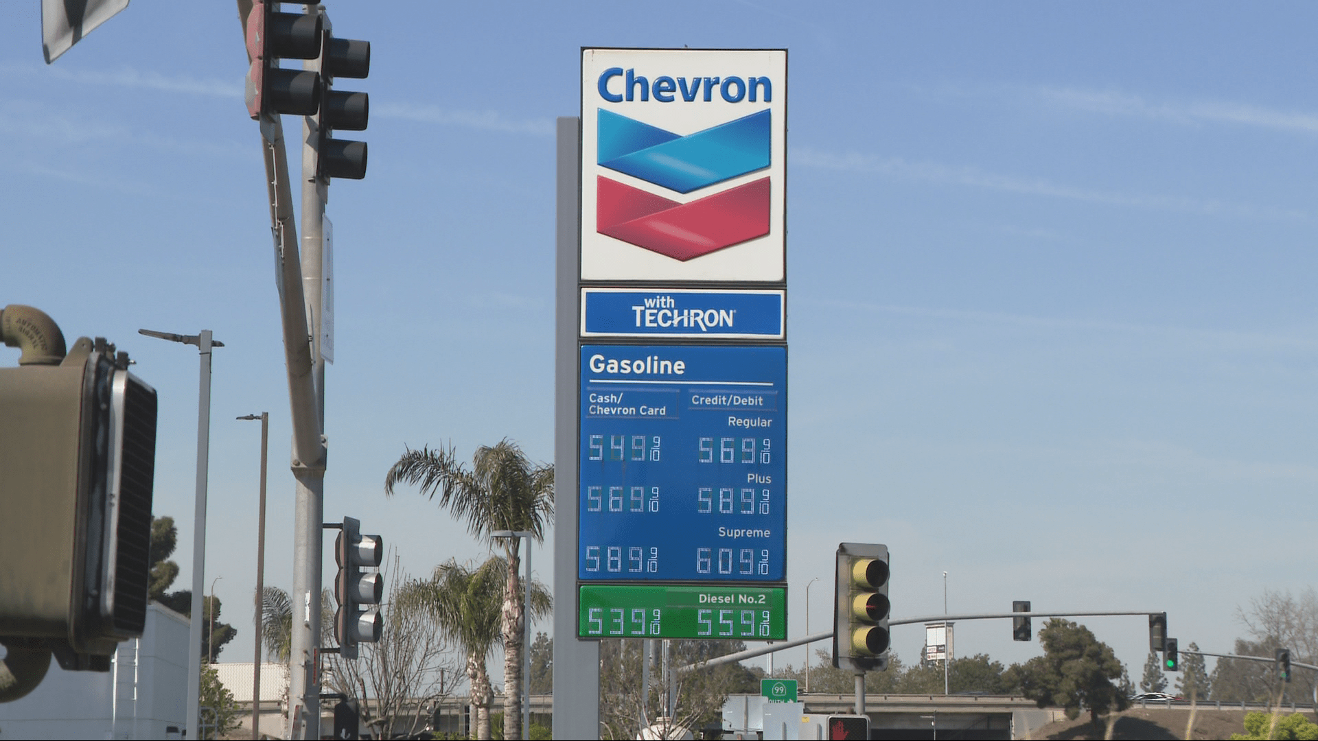 1920x1080 Photos Show 30 Cent Gas Price Jump In One Week At Same Bakersfield Station