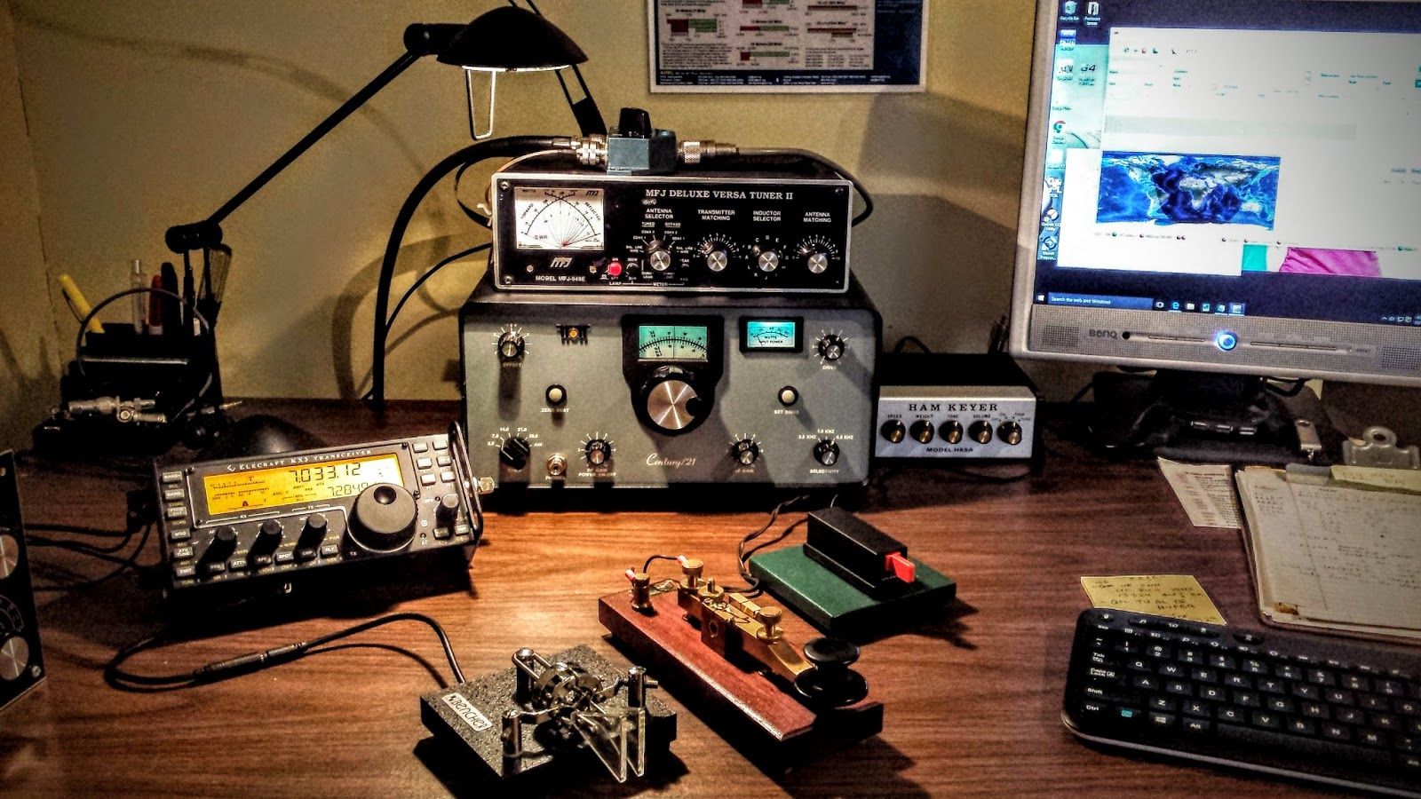 1600x900 Amateur Radio Wallpaper
